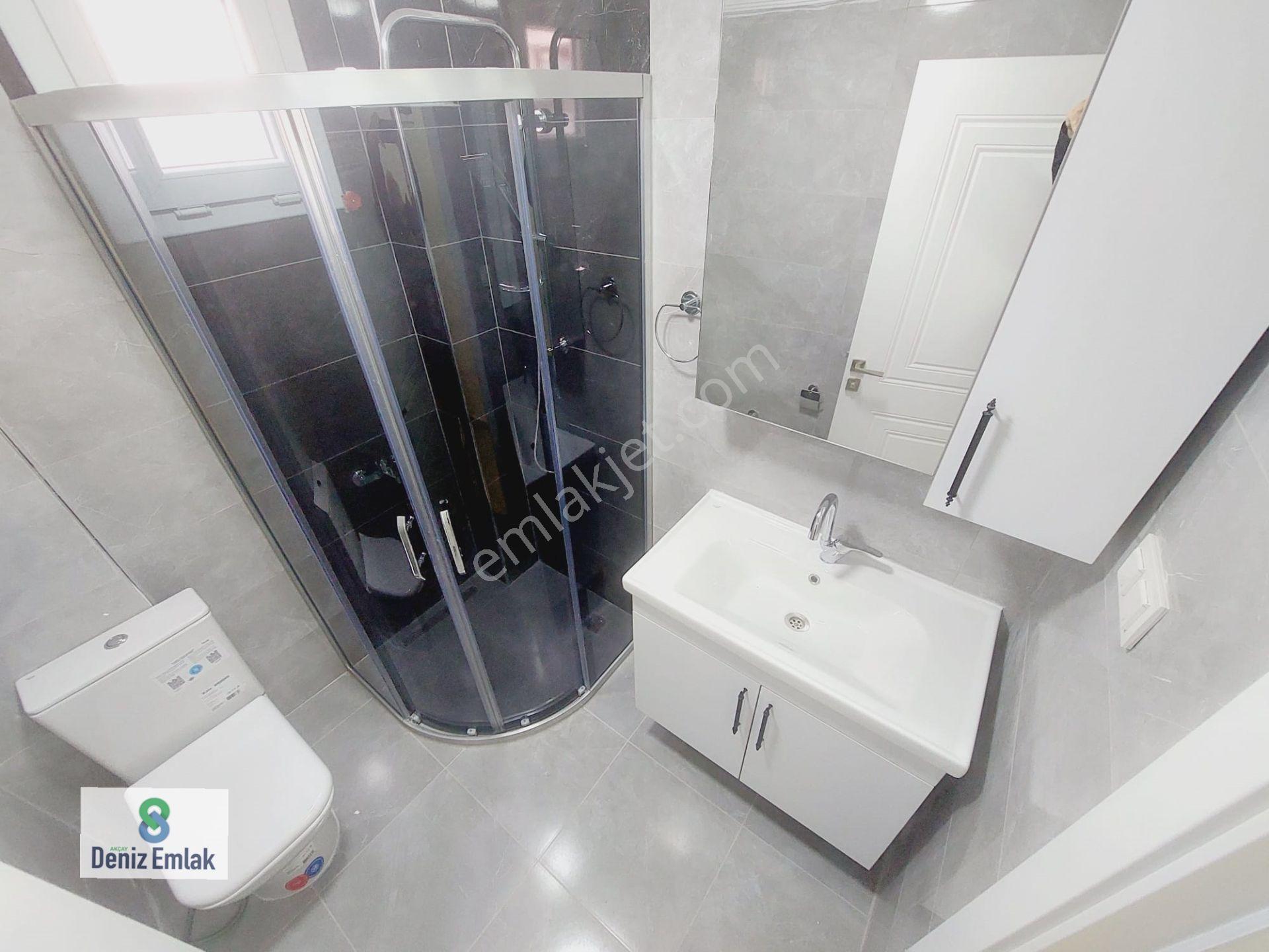 Denizden Akçay Sarıkız Mahallesinde 2+1 Satılık Geniş Balkonlu Daire - Görsel 32