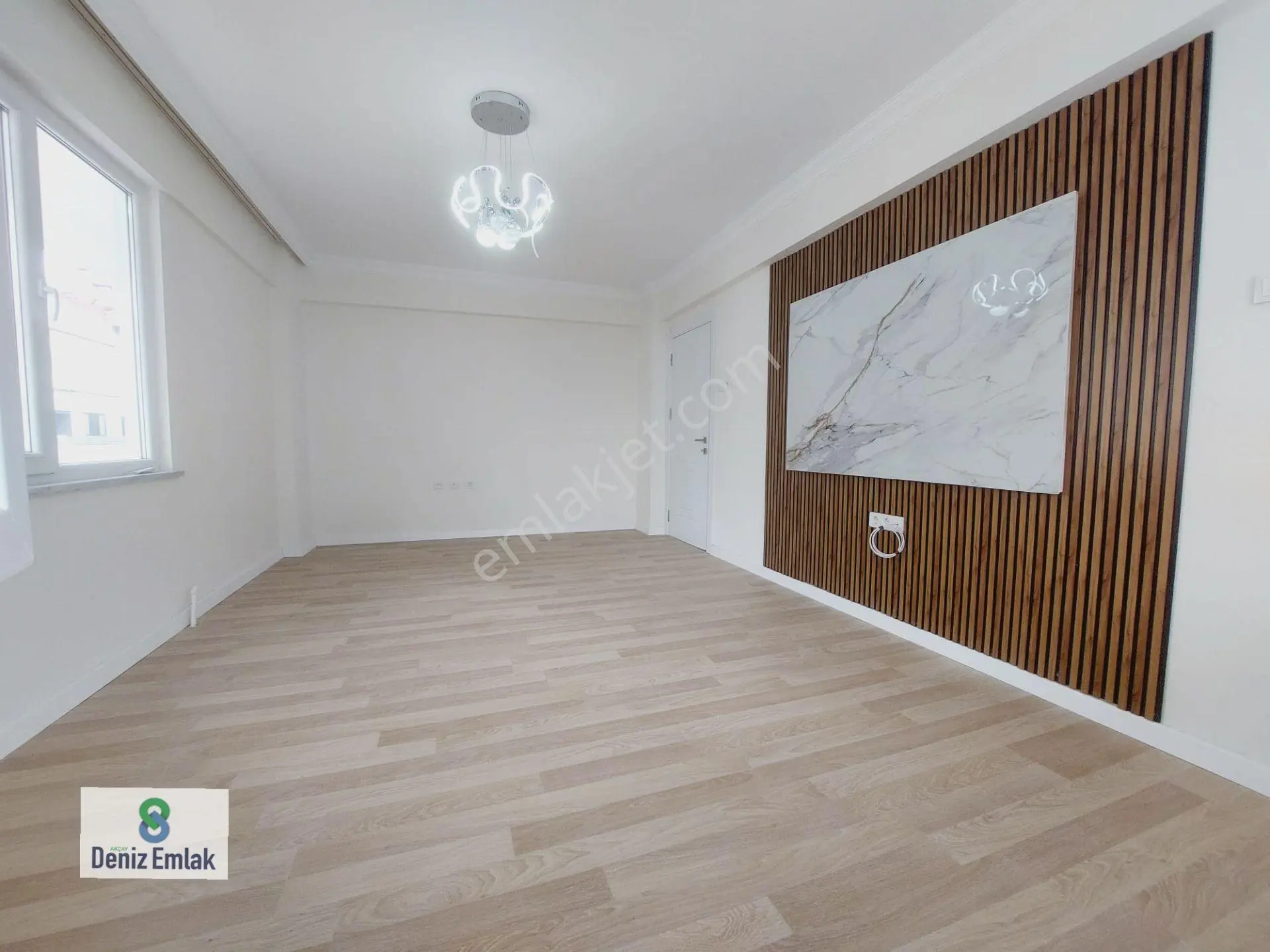 Denizden Akçay Sarıkız Mahallesinde 2+1 Satılık Geniş Balkonlu Daire - Görsel 22