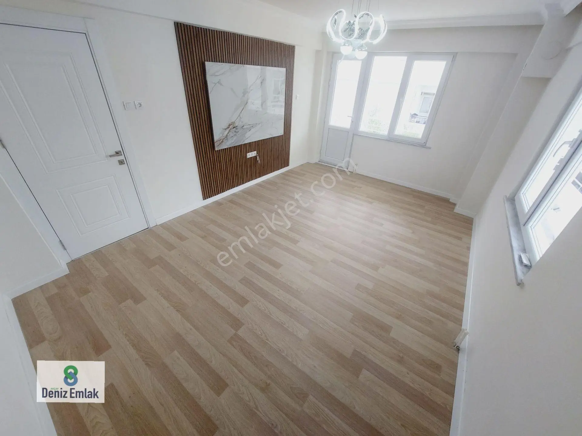 Denizden Akçay Sarıkız Mahallesinde 2+1 Satılık Geniş Balkonlu Daire - Görsel 26