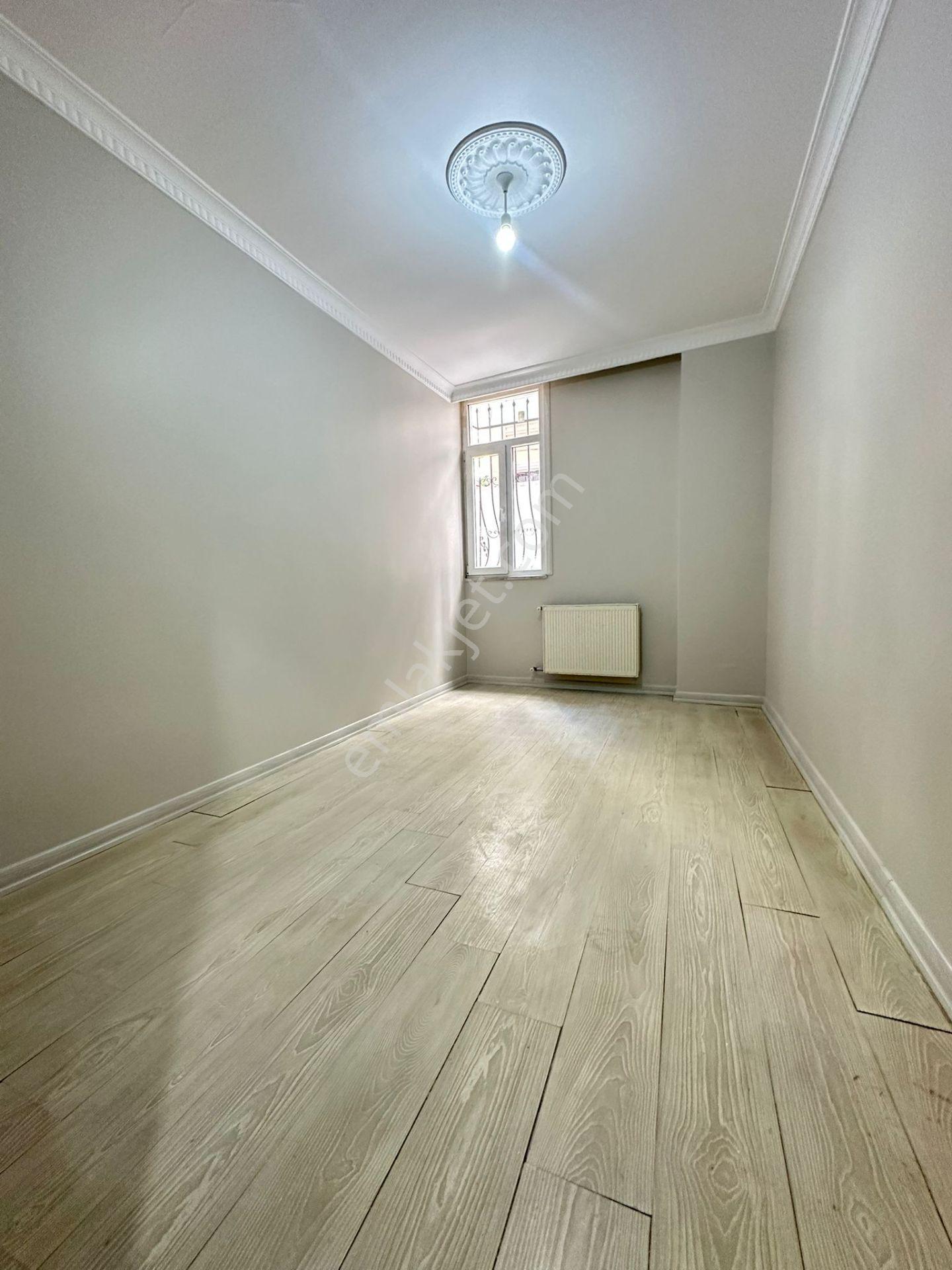 Esenyurt Kıraç Atatürk Mahallesi 3+1 Kiralık Boş Daire Bahçeli Bahçe Katı Cam Seviyesi Yüksek - Görsel 6