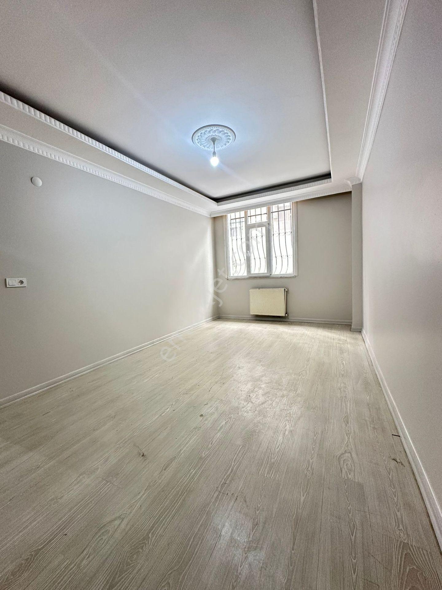 Esenyurt Kıraç Atatürk Mahallesi 3+1 Kiralık Boş Daire Bahçeli Bahçe Katı Cam Seviyesi Yüksek - Görsel 13