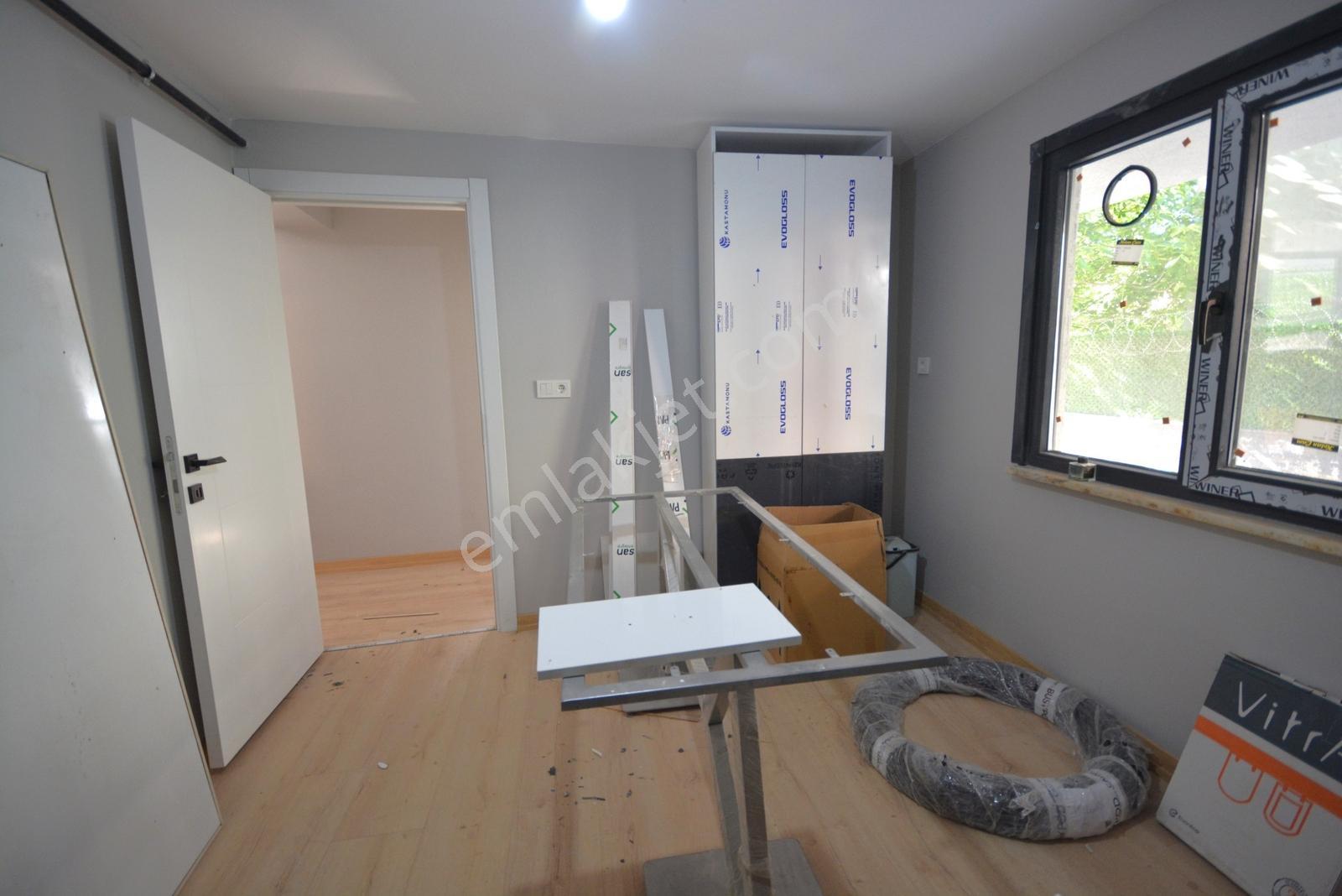 Kiralık 80 M2 Bahçeli Sıfır 2+1 Lüks Daire - Görsel 18