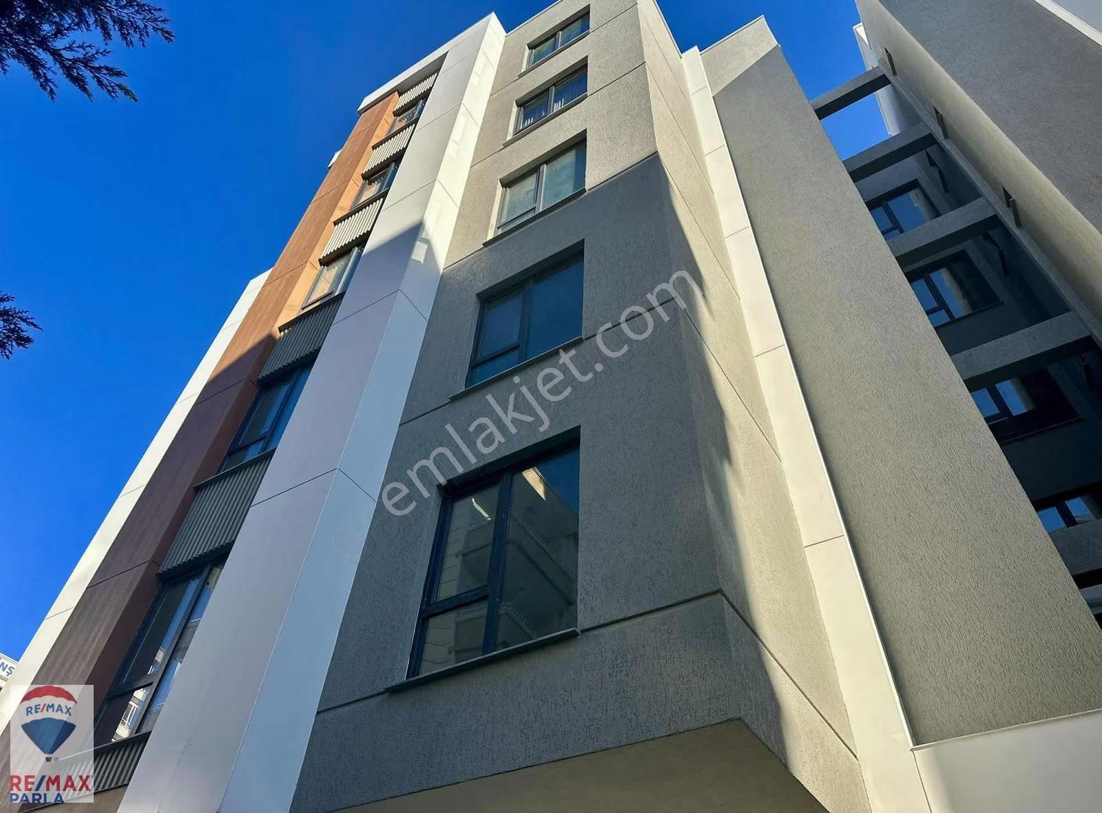 Atakum 19 Mayıs Bulvarına Emsalsiz Büyüklükte Satılık 1+1 Daire - Görsel 33