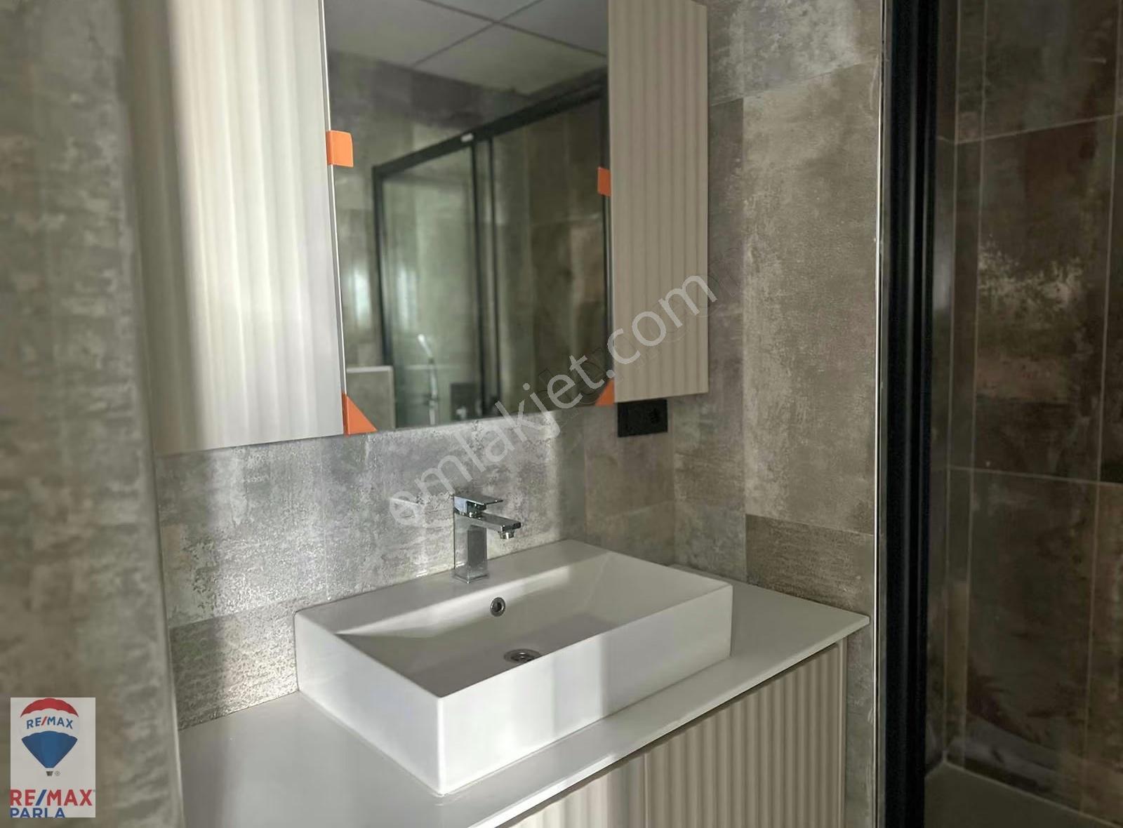 Atakum 19 Mayıs Bulvarına Emsalsiz Büyüklükte Satılık 1+1 Daire - Görsel 24