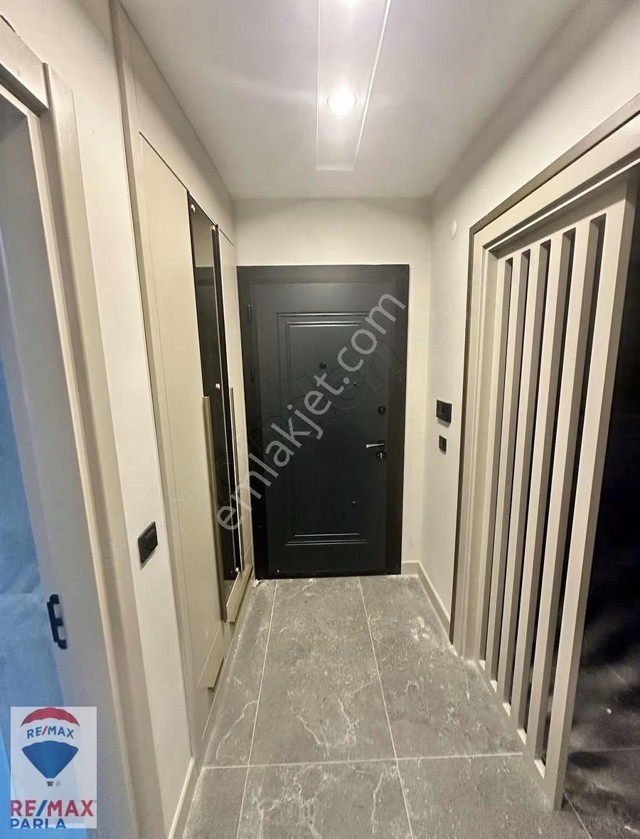 Atakum 19 Mayıs Bulvarına Emsalsiz Büyüklükte Satılık 1+1 Daire - Görsel 28