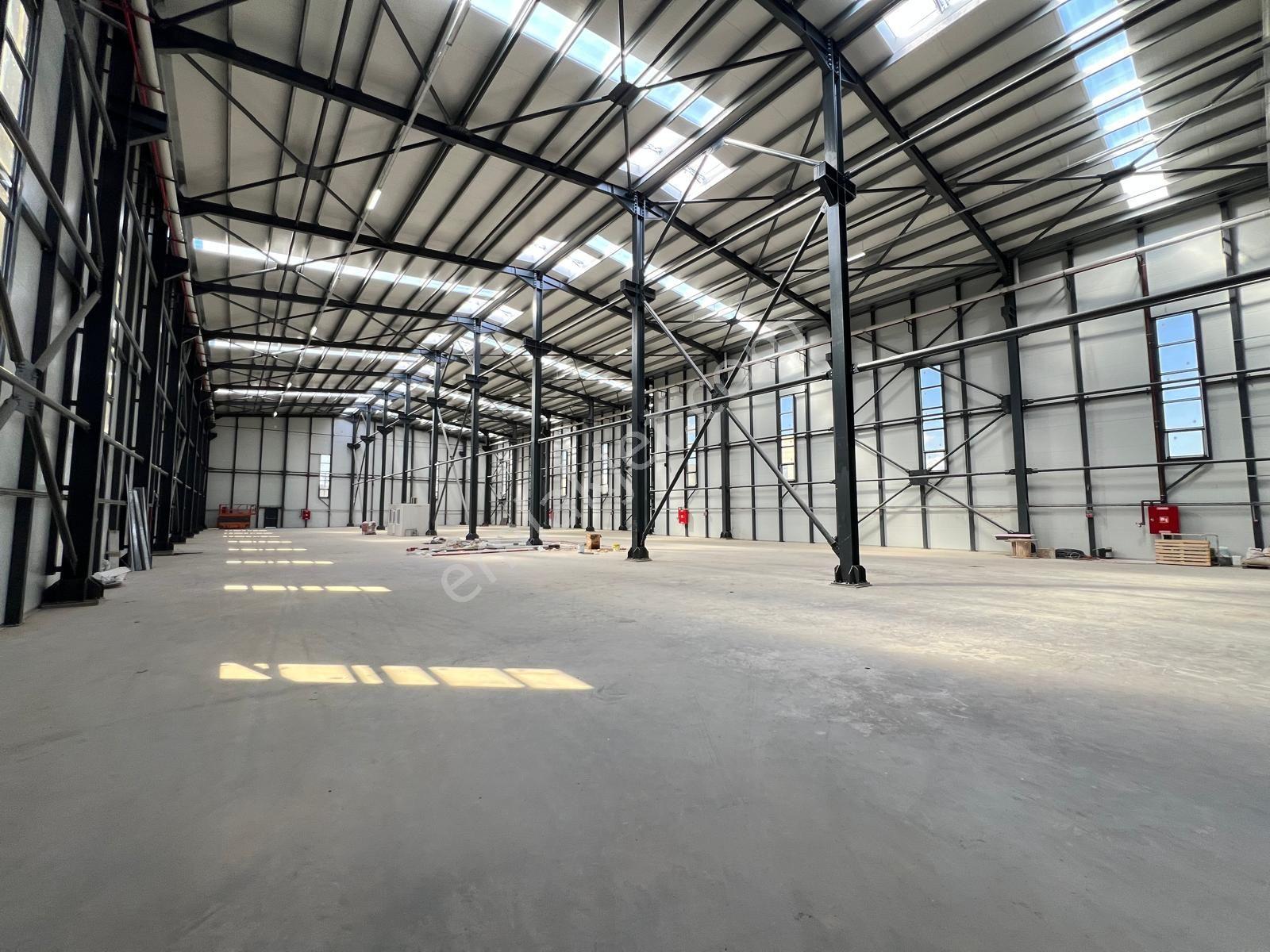 Balçık'ta Her Kata Araç Giriş Çıkışına Uygun 4900 M2 Kiralık Fabrika - Görsel 6