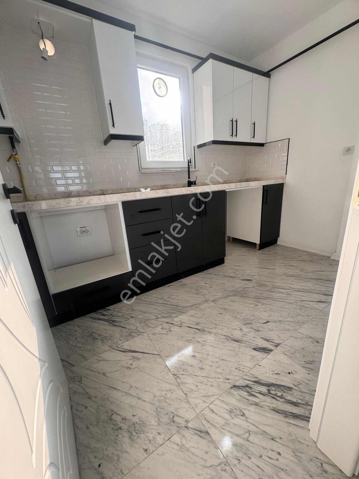 Truva // Onur Gündüzcü'den Salon Mutfak Ayrı 2+1 Daire - Görsel 15