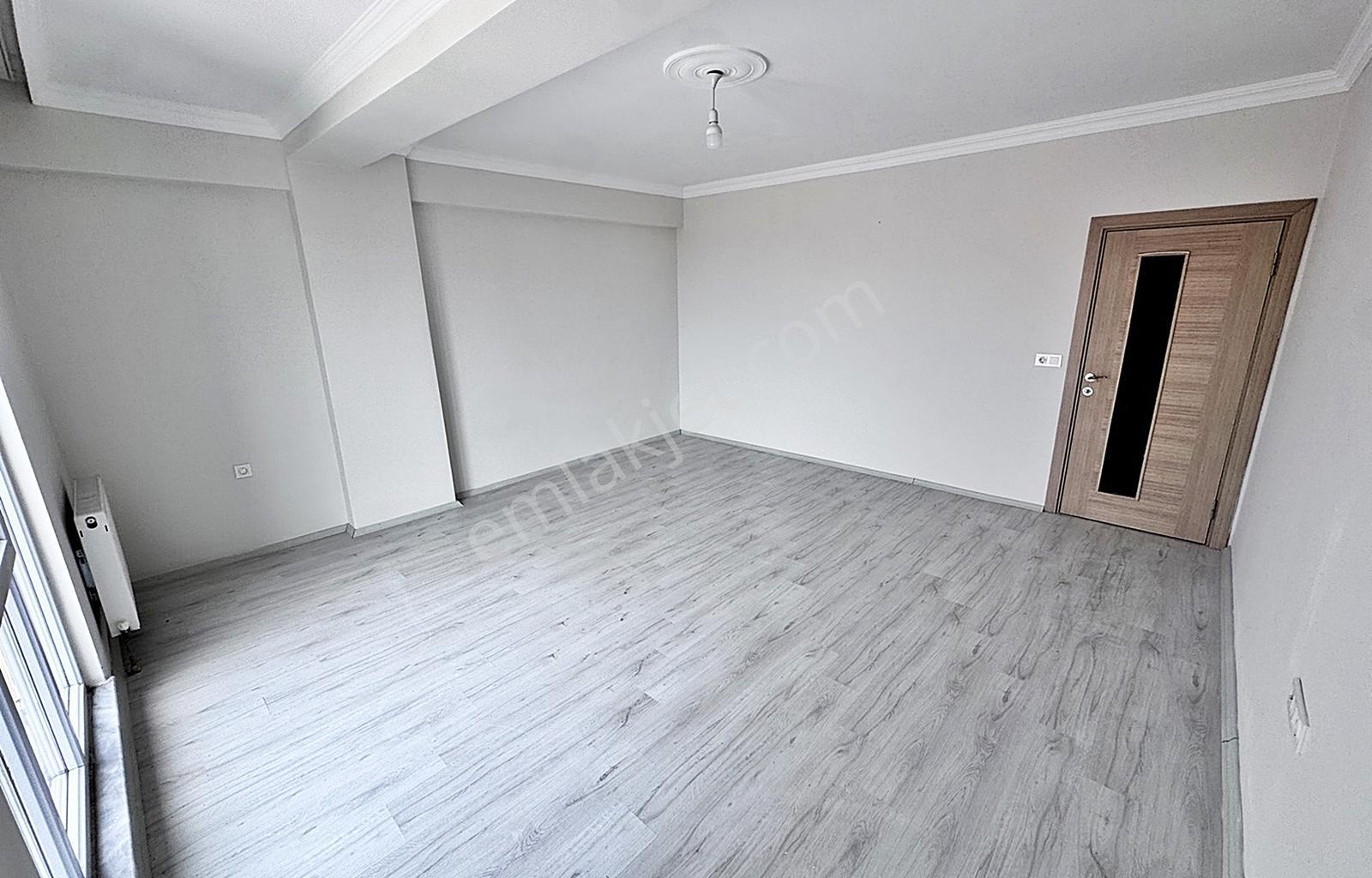 Metin Yapı'dan İstiklal Caddesi Üzerinde Satılık 3+1 Daire ! - Görsel 20