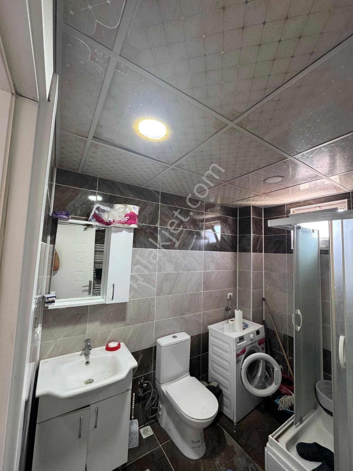 Van / İpekyolu Zübeyde Hanım Caddesinde Satılık 1+1 Eşyalı Daire - Görsel 10
