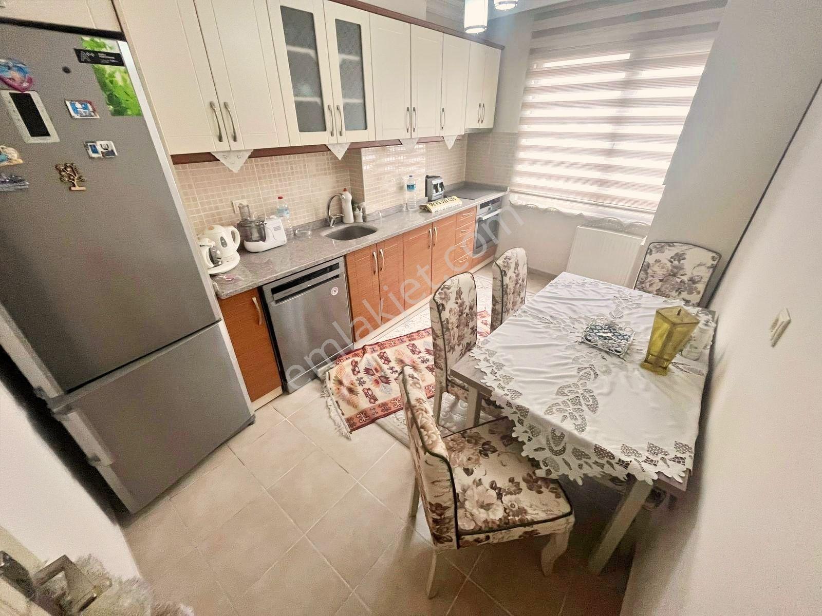 Blue Life Egenden Gerçek İlan Camivasatta Arakat & Ön Cephe Genç Binada Satılık 3+1 Fırsat Daire