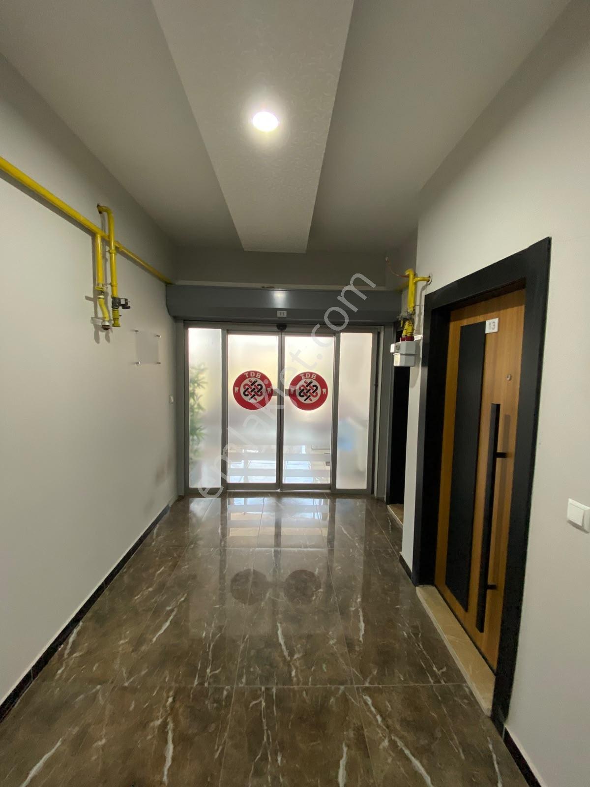 Kariyer'den Şimşek Plaza İş Merkezin'de 165 M² İçi Yapılı Ofis - Görsel 32