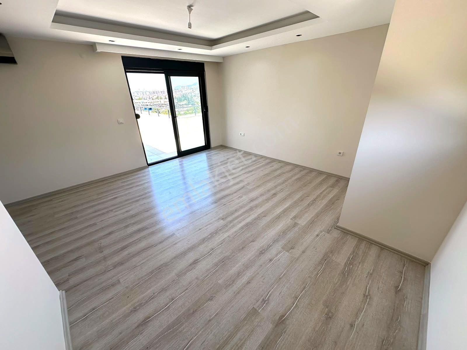 Alanya Oba Mahallesi'nde Kiralık 2+1 Sıfır Dubleks Daire - Görsel 11