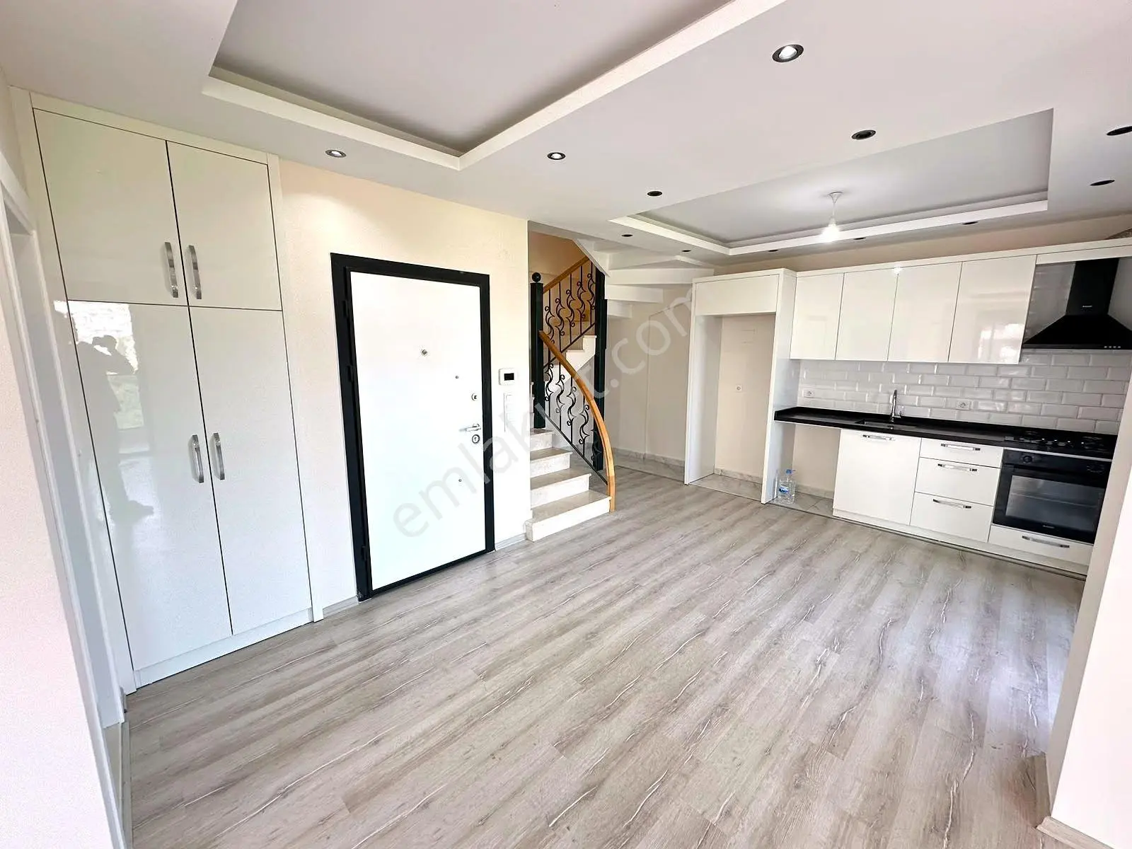 Alanya Oba Mahallesi'nde Kiralık 2+1 Sıfır Dubleks Daire - Görsel 25