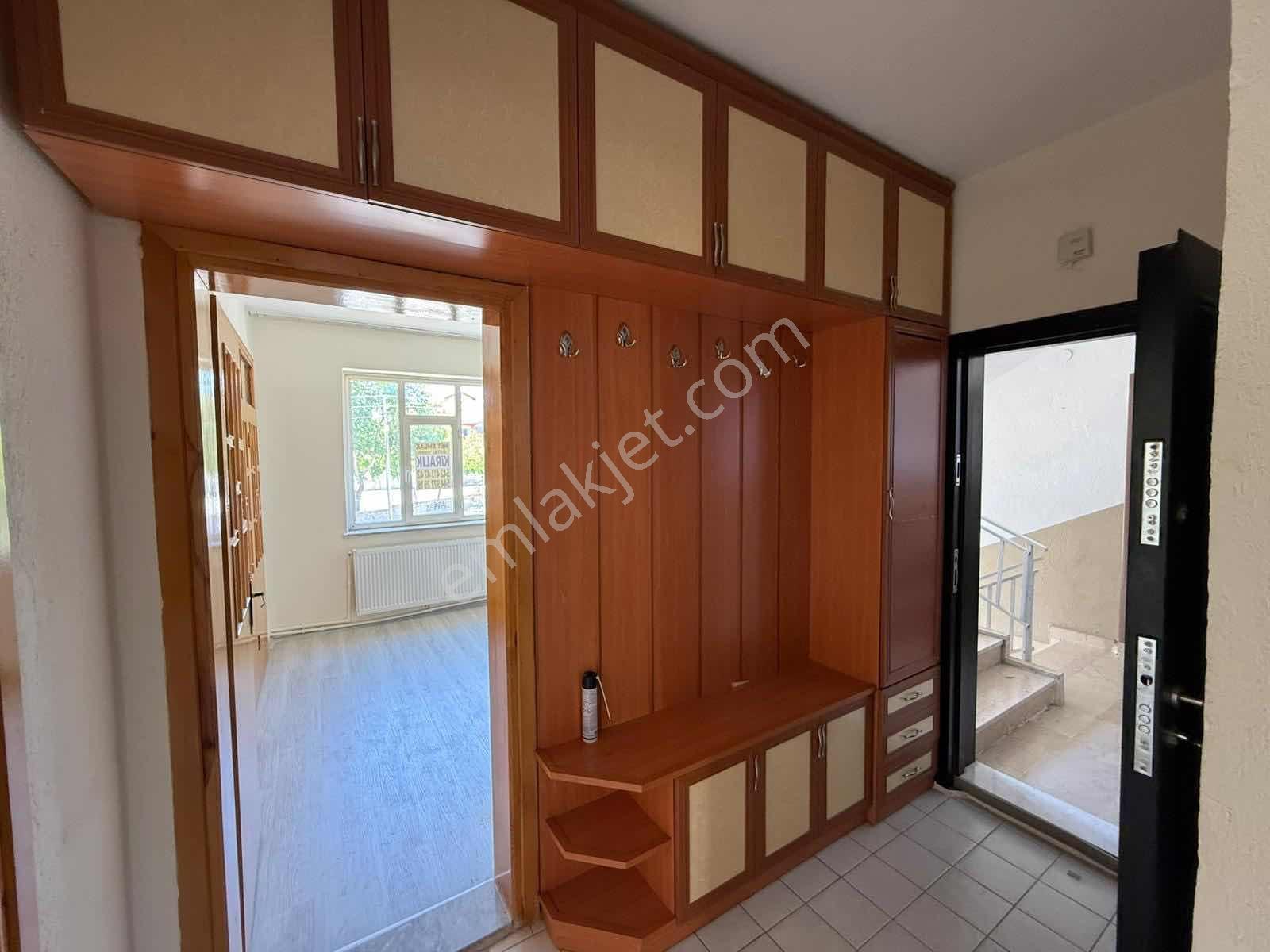 Net Emlaktan 3+1 Arakat Yalıtımlı Güzel Konumda Kiralık Daire - Görsel 26
