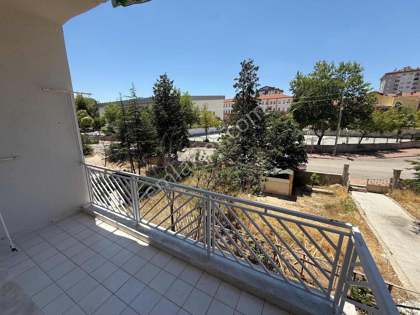 Net Emlaktan 3+1 Arakat Yalıtımlı Güzel Konumda Kiralık Daire - Görsel 34