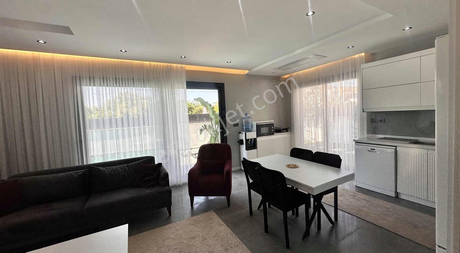Better Call Us'dan Çiftlikköy'de Kiralık 4+1 Havuzlu Villa - Görsel 20