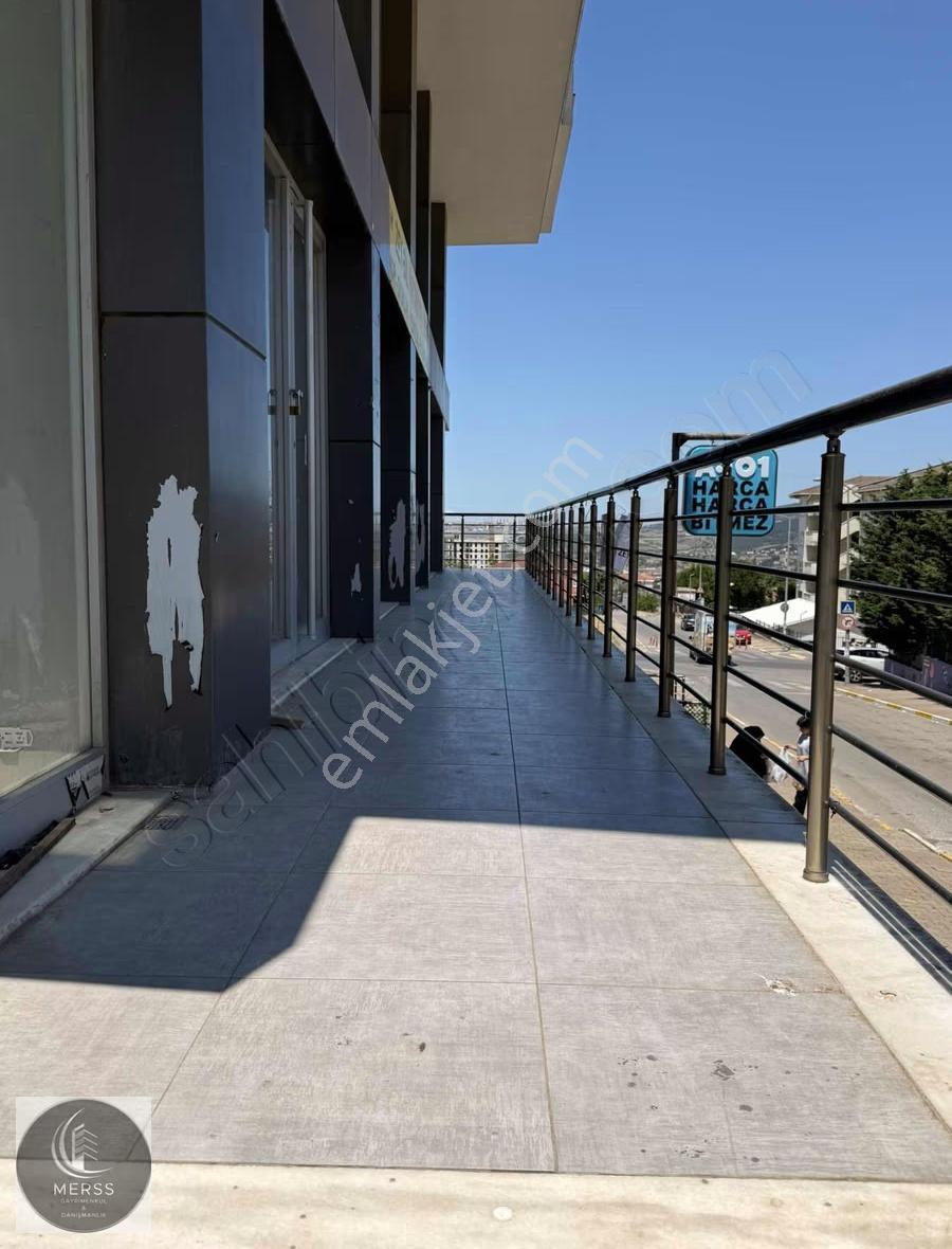 Sultanbeyli Devlet Hastanesi Önünde 50+50 M2 Dükkan Kiralıktır - Görsel 2