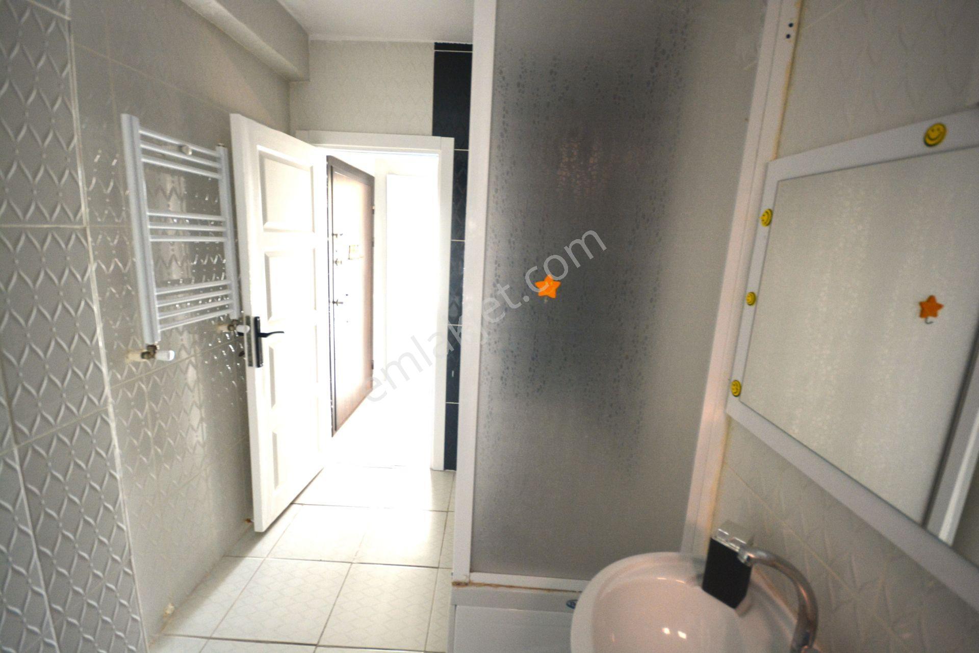 Acil Satılık Daire 2+1 İskanlı 80 M2 Arakat Daire Konumu Güzel Araç Takası Olur - Görsel 7