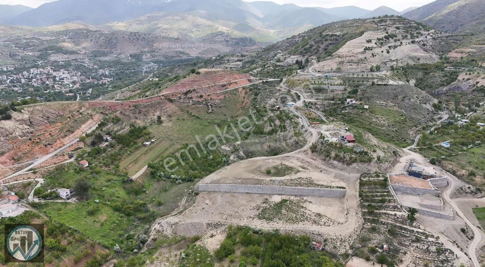 Batur Gayrimenkul'den Yeşılyurt Hiroğlun'da Satılık Arsa - Görsel 6