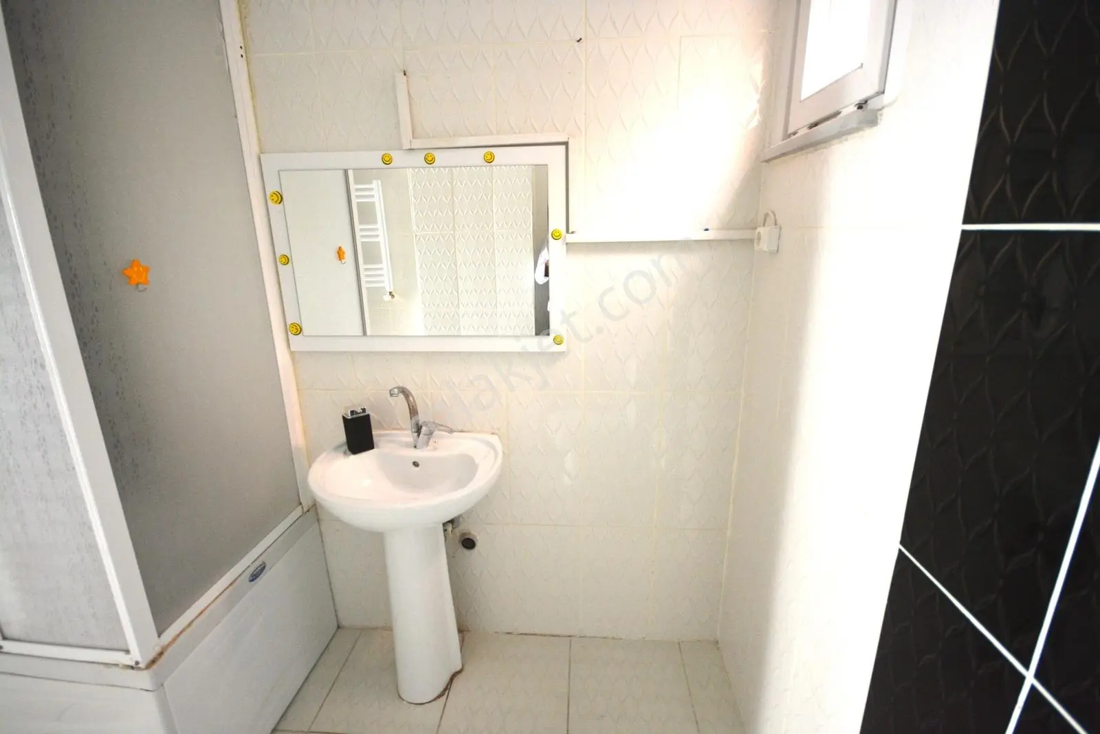 Acil Satılık Daire 2+1 İskanlı 80 M2 Arakat Daire Konumu Güzel - Görsel 26