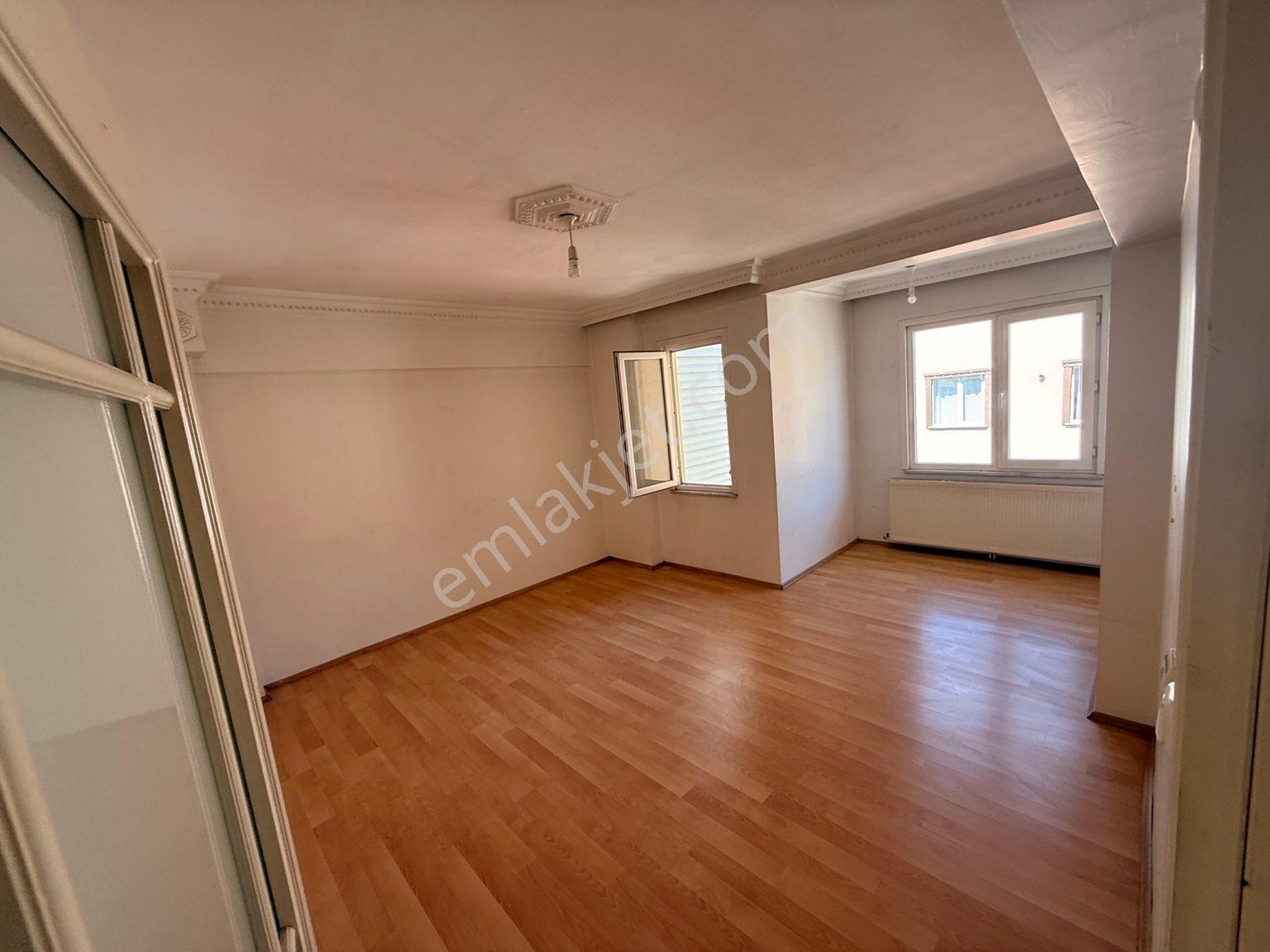 Pendik Velibaba'da Satılık 230 M² Geniş 4+2 Daire - Görsel 21