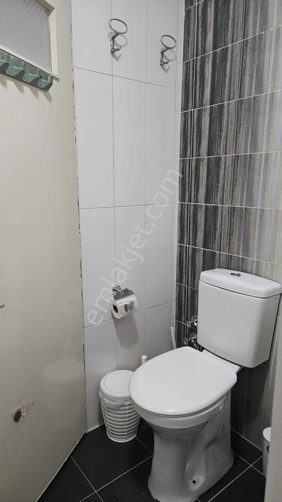 Mersin Mezitli Soli Sitesinde Eşyalı Kiralık 2+1 - Görsel 9