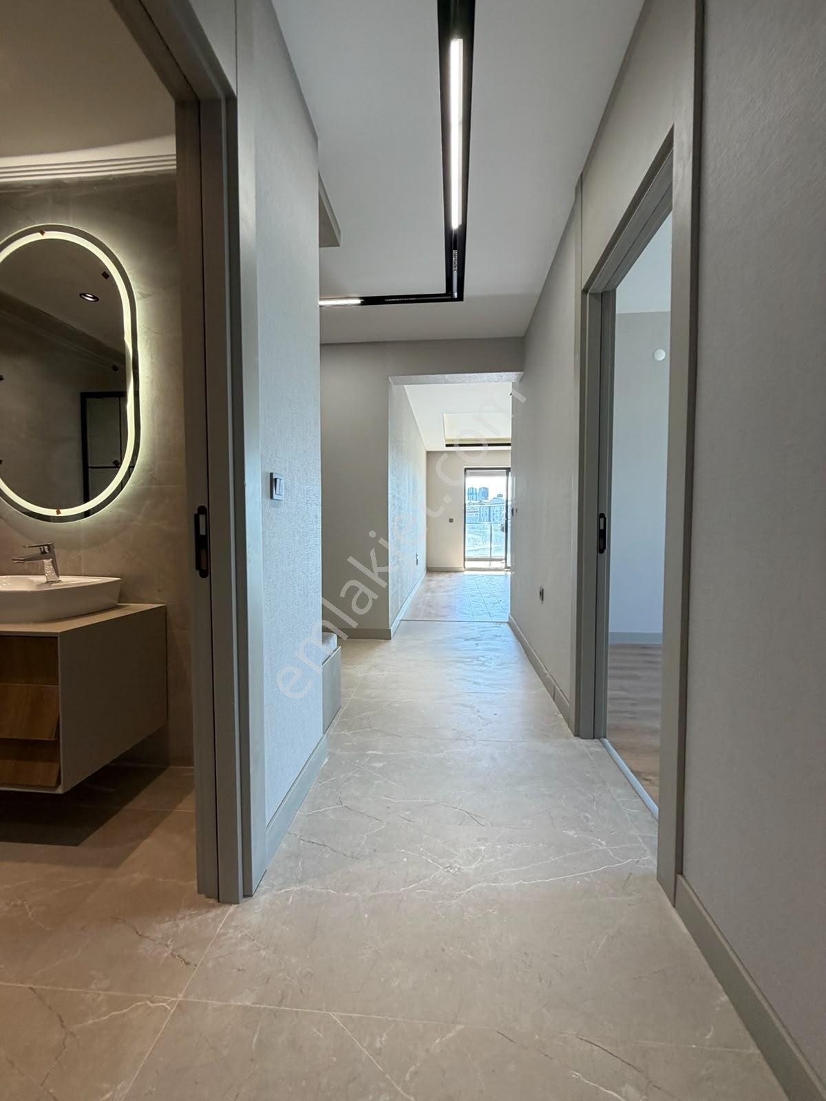 Mehmet Zengin'den 2+1 Yeni Sıfır Binada Ön Cadde Cepheli Kiralık - Görsel 16