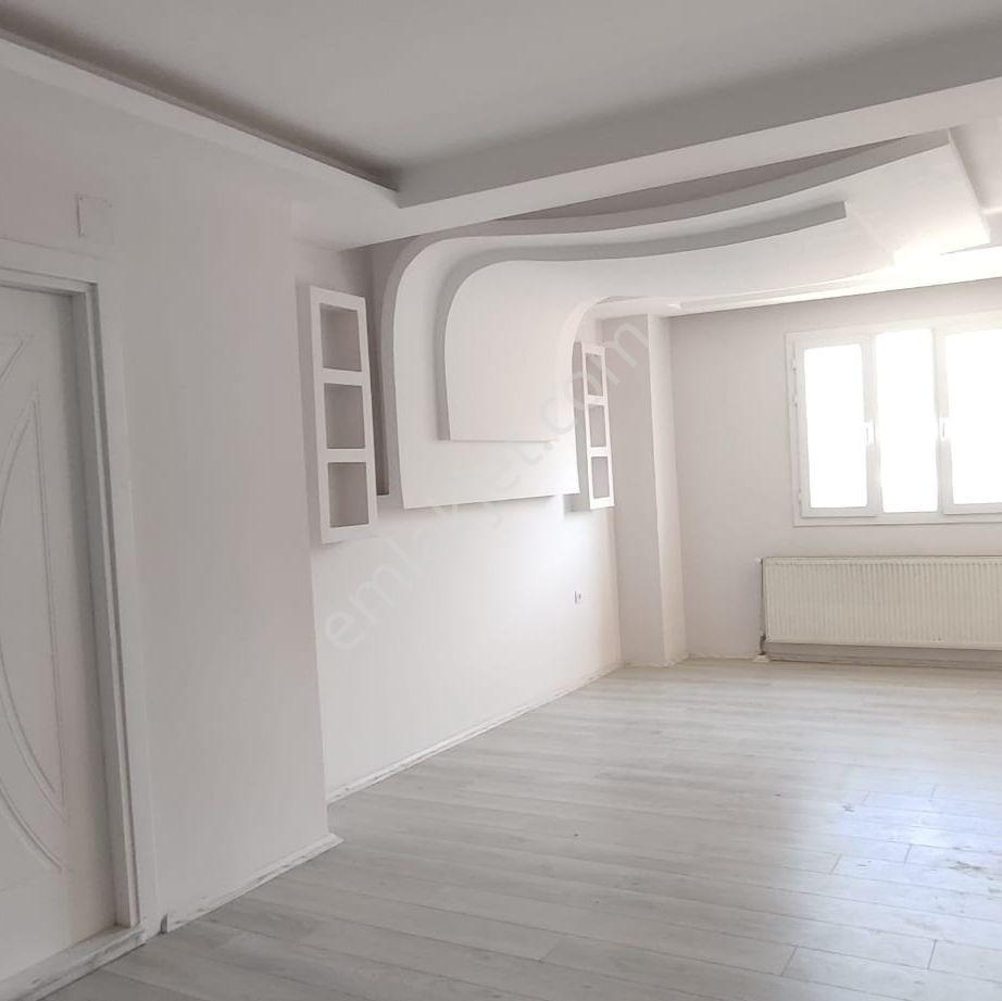 Kar Emlaktan Zafer Mah. 320m2 Satılık Dubleks Daire - Görsel 35