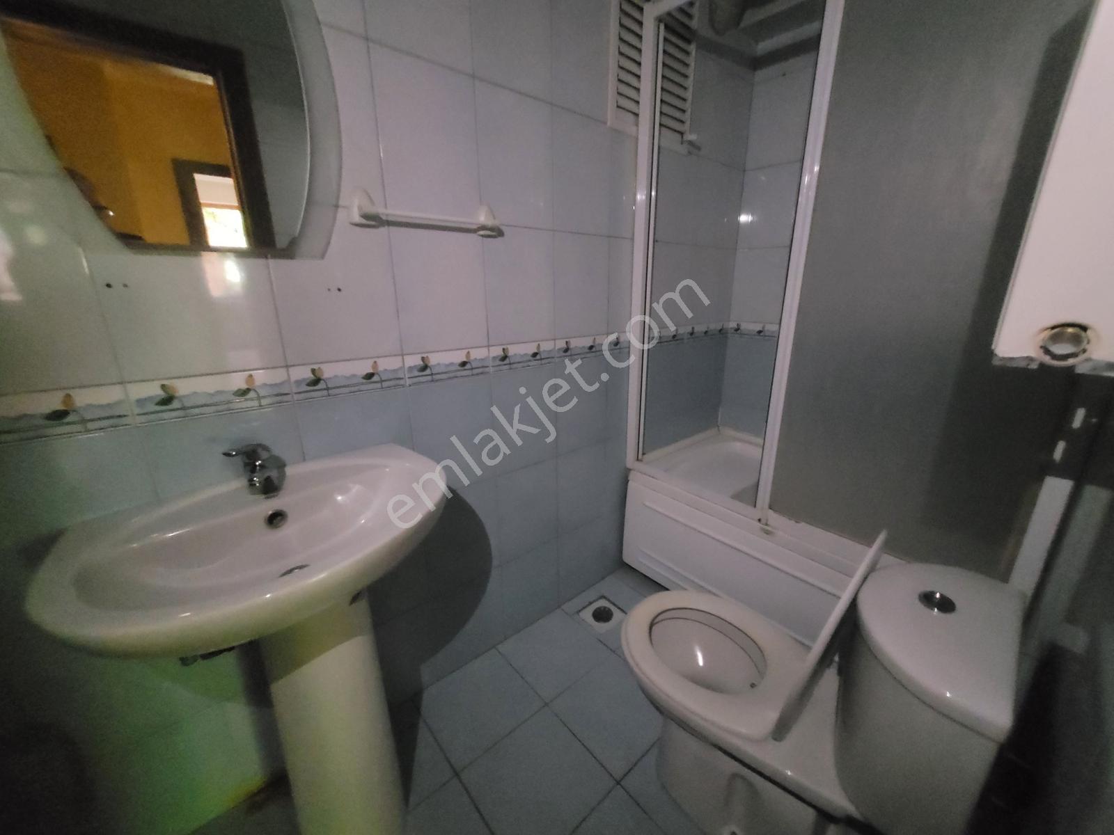 Yayla Mahallesinde Merkezi Konumda Balkonlu 3+1 Kiralık Daire - Görsel 13