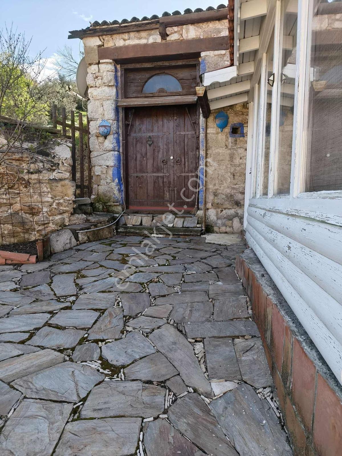 Foça Ilıpınar Muhteşem Konumda Satılık 2 Adet Taş Ev - Görsel 21