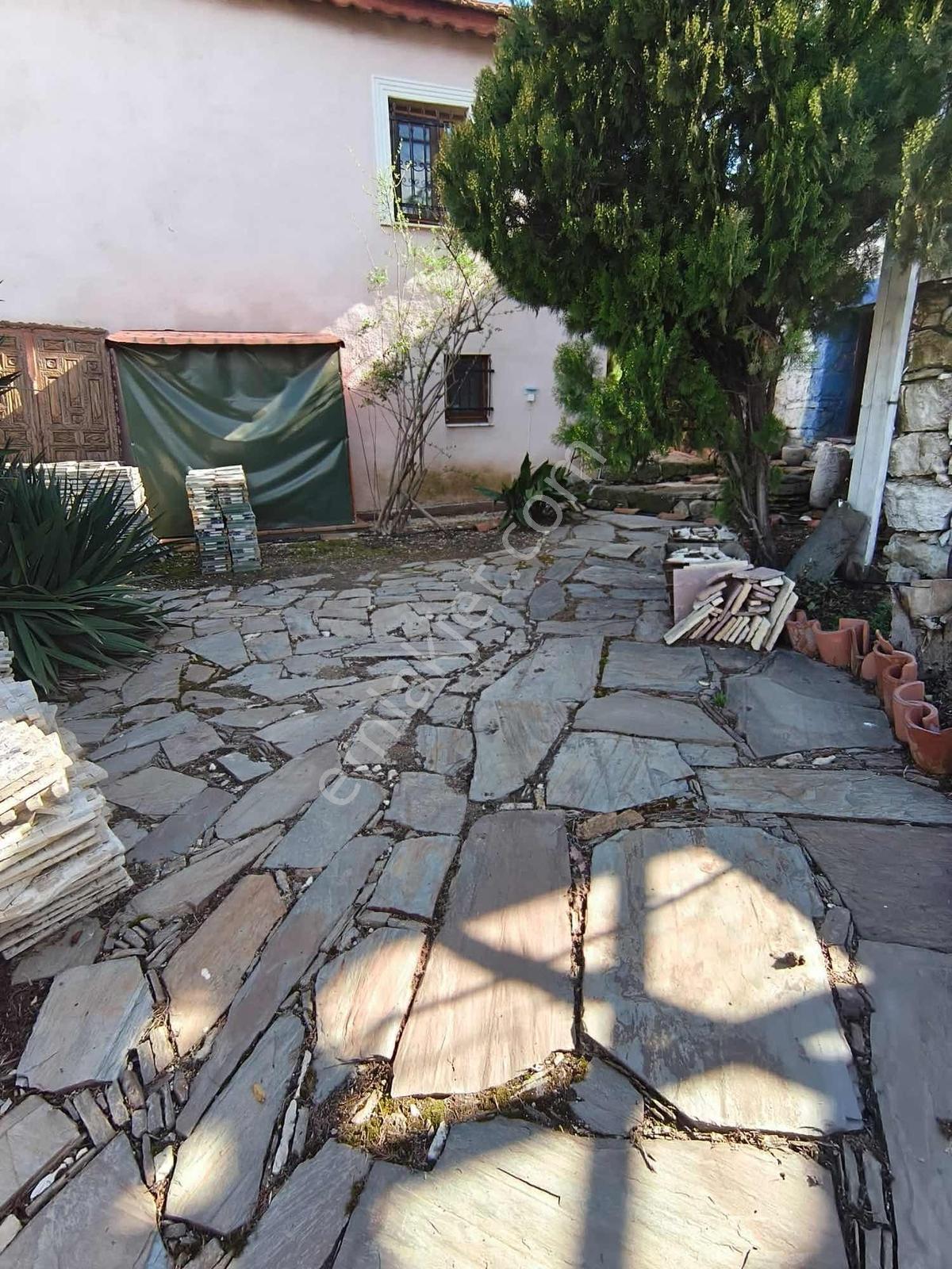 Foça Ilıpınar Köyiçi Muhteşem Konumda Satılık Taş Ev - Görsel 13