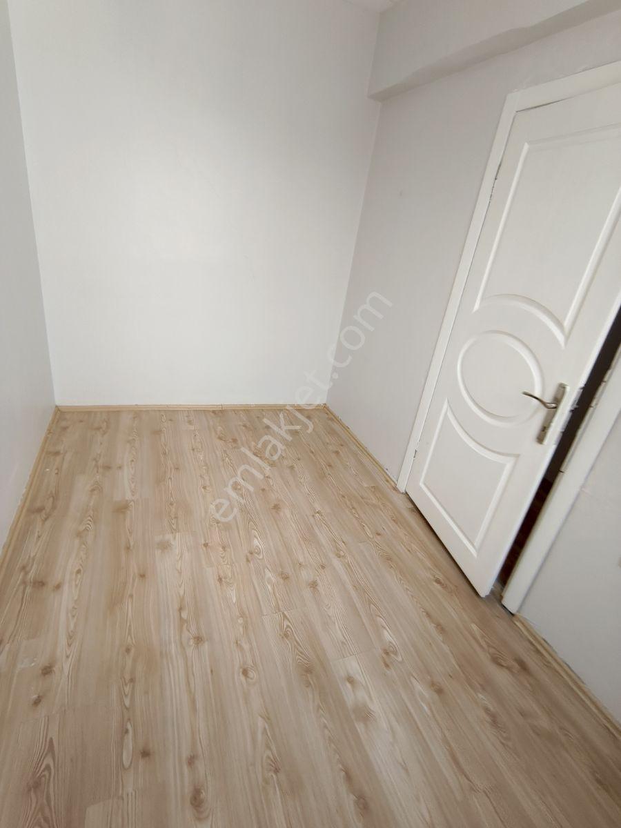 Alaybey Selçuk Yaşar İlkokulu Yakını Kiralık 3+1 - Görsel 13