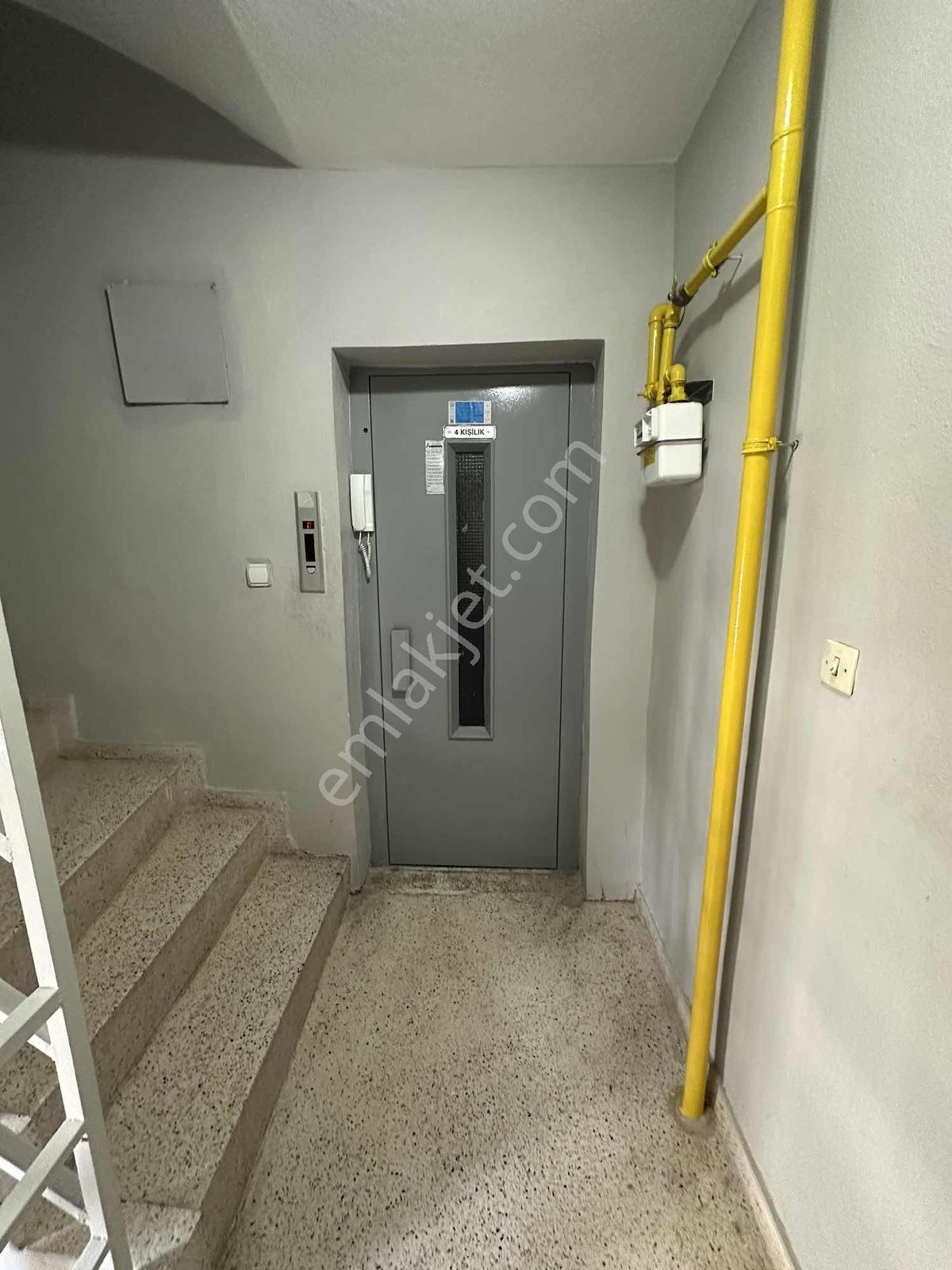 Tahsin Yazıcıda Deniz Manzaralı Asansörlü 3+1 Daire - Görsel 10