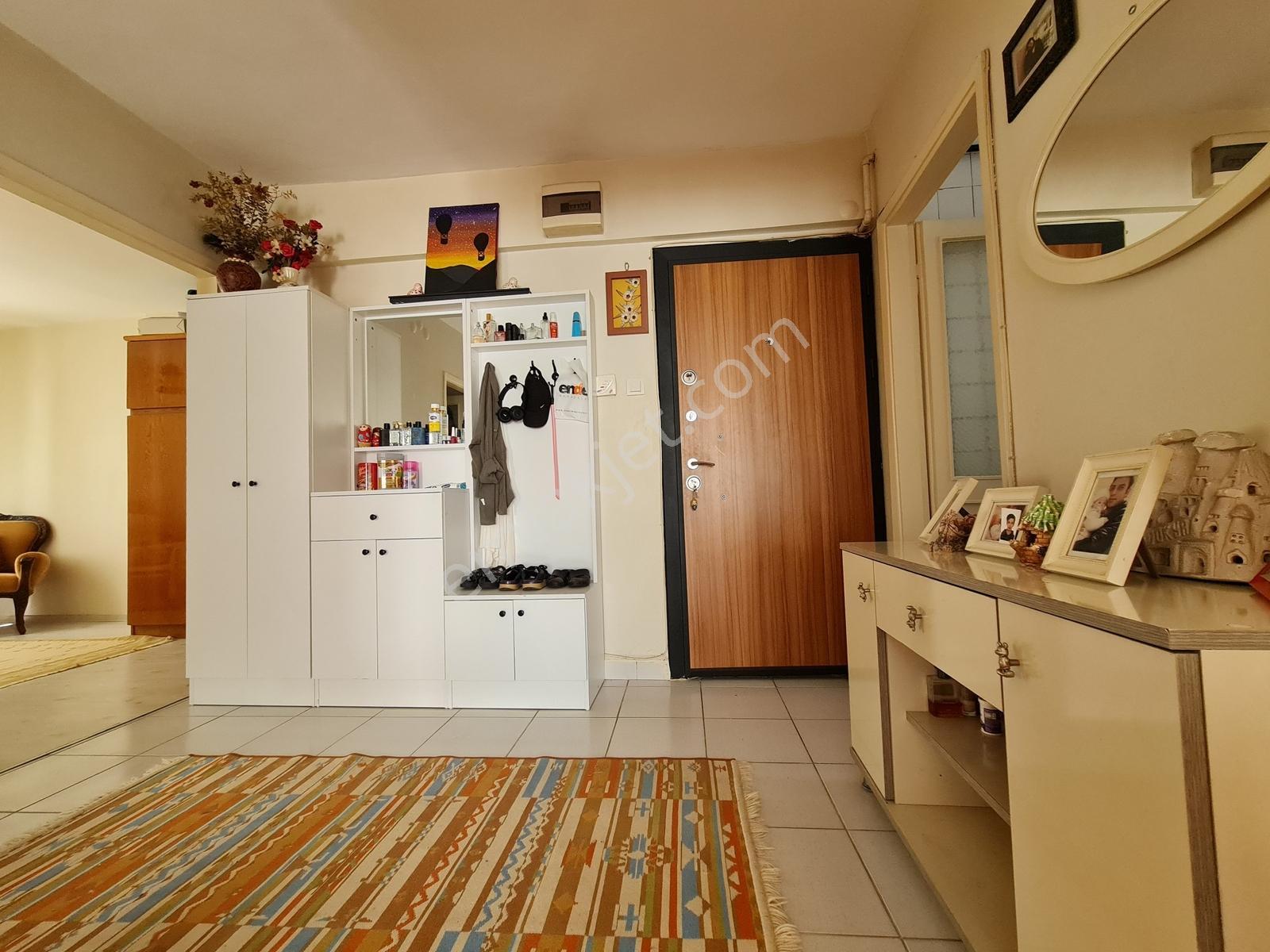 Zuhuratbabada Meydana Marmaraya Yakın 125m2 3+1 Arakat 95 Yapımı - Görsel 7