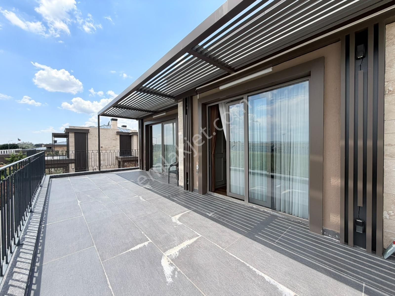 Gölbaşı Karşıyaka'da Yerden Isıtmalı Satılık Lüks Villa - Görsel 27