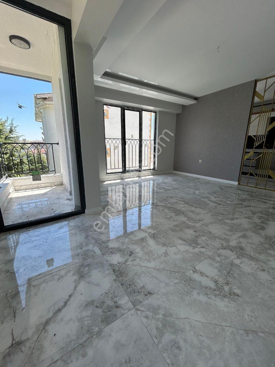 Ayzen Emlak'tan Saray Fatih Mahallesinde Sıfır Kiralık Daire - Görsel 2