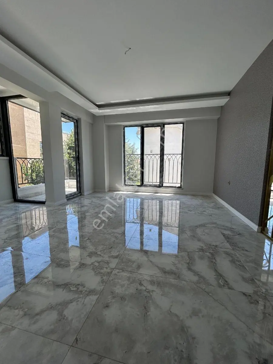 Ayzen Emlak'tan Saray Fatih Mahallesinde Sıfır Kiralık Daire