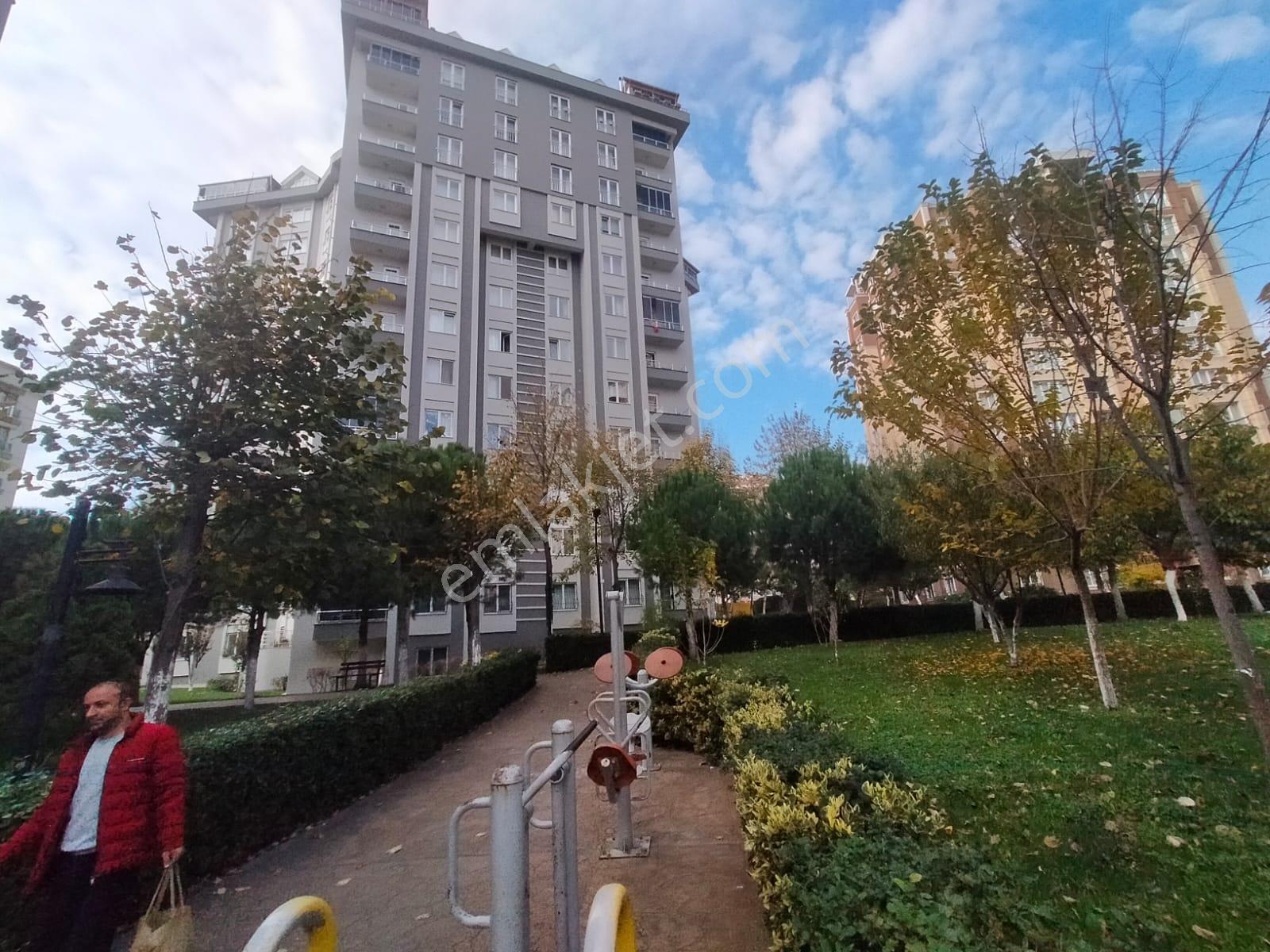 Beylikdüzü Adnankahveci Mah. Sitede Geniş Lüks 3+1 Kiralık Daire - Görsel 33