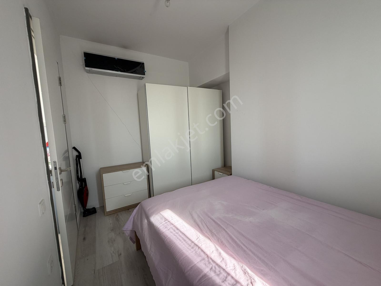 İzmir Bayraklı Ontan'da Eşyalı 1+1 Kiralık Daire - Görsel 8