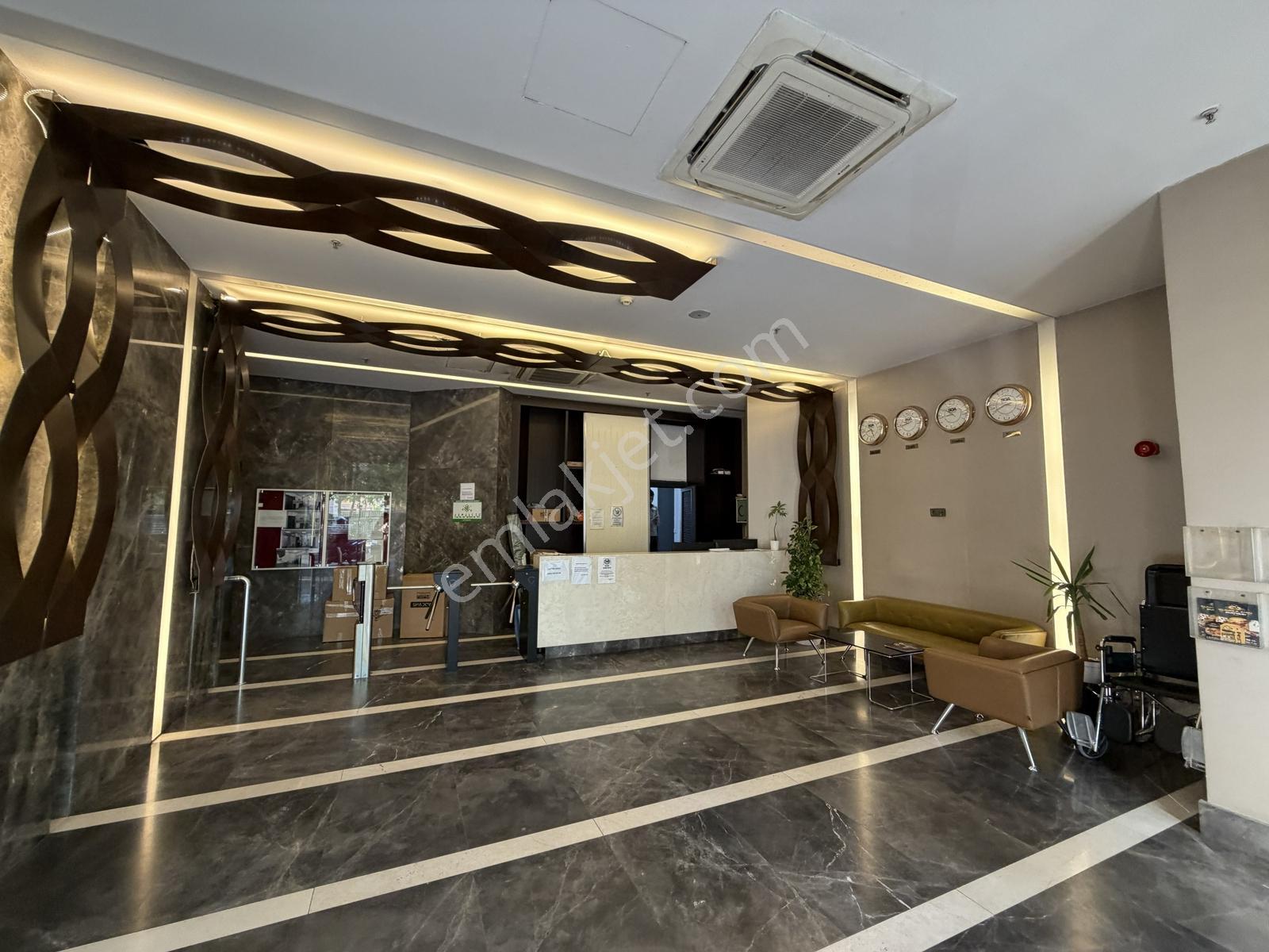 İzmir Bayraklı Ontan'da Eşyalı 1+1 Kiralık Daire - Görsel 19