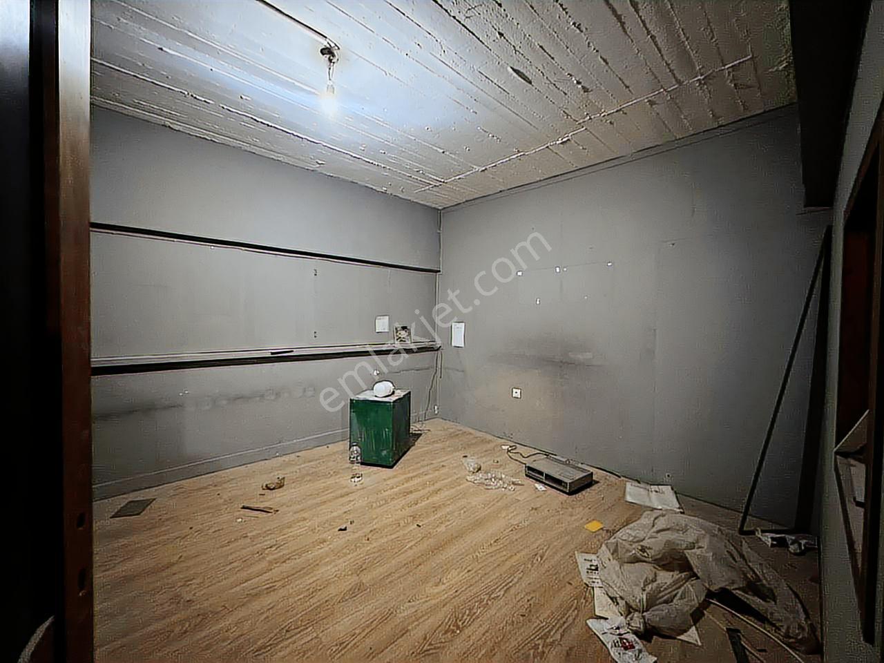 Hanedan Gyo'dan Tekstilkentte Kiralık 700 M² Dükkan & İmalathane - Görsel 7