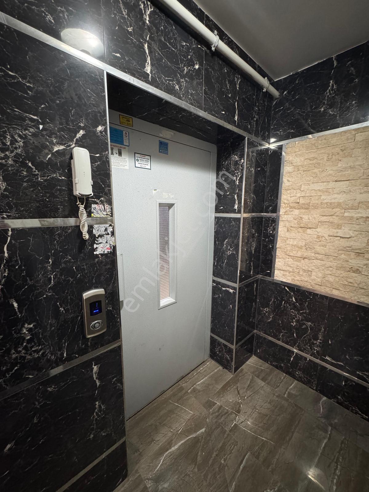 Kırklareli Merkez Mini Mall Avm Arkası Kiralık Eşyalı 1+1 Daire - Görsel 14