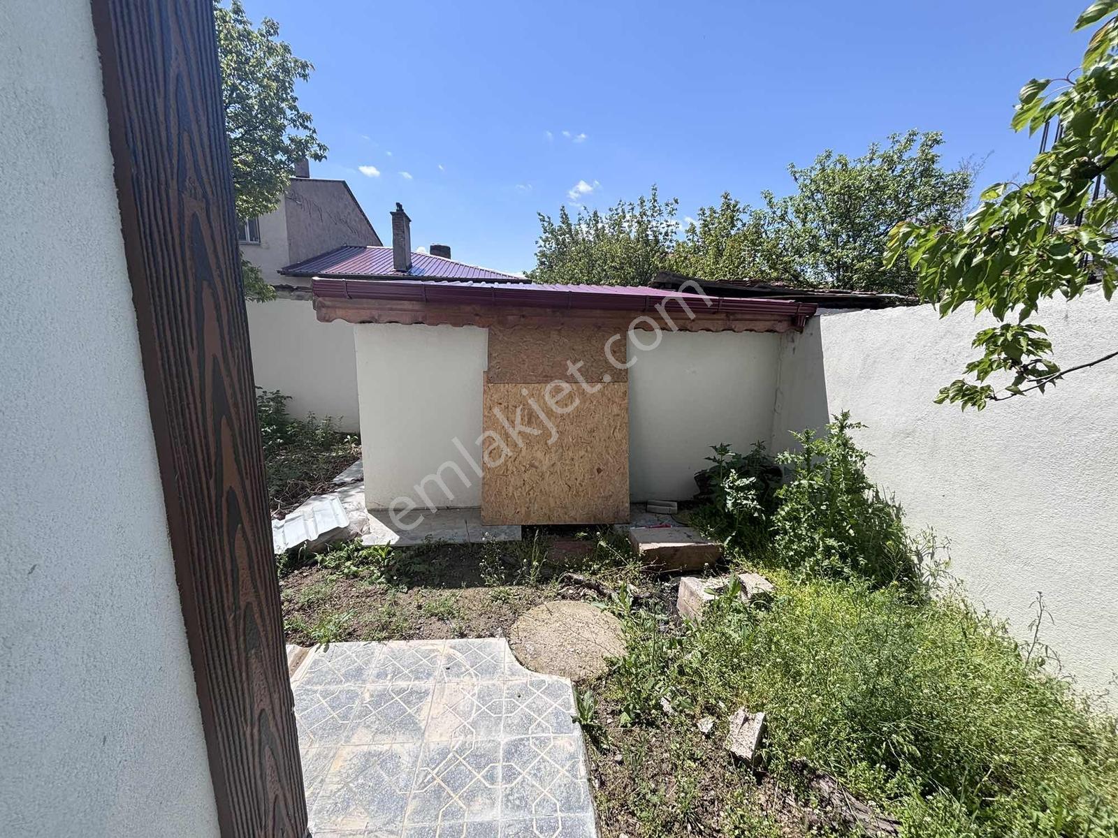 Remax Dem'den Barbaros Mahallesinde Komple Satılık 3+1 Bina - Görsel 8
