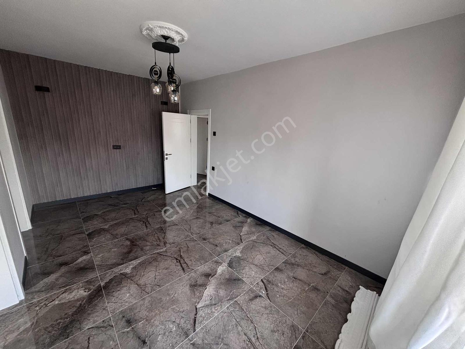 Remax Dem'den Barbaros Mahallesinde Komple Satılık 3+1 Bina - Görsel 18