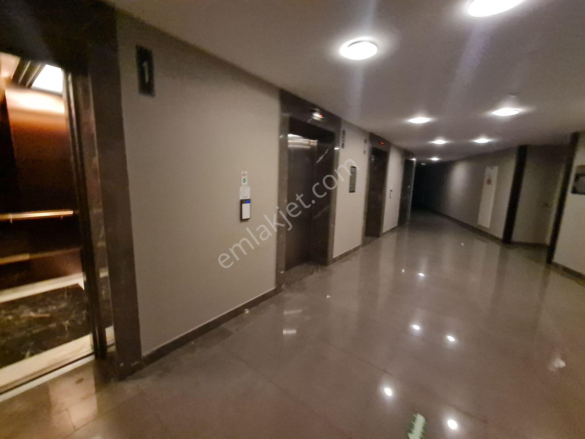 Ataşehir Varyap Meridian'da 1+1 Kiralık Daire - Görsel 25