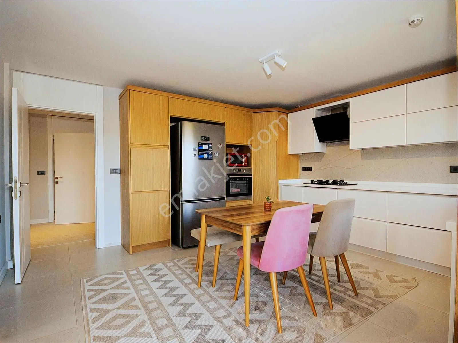 Korkuteli'nde Satılık 5+1 Donanımlı Ve Geniş Bahçeli Villa - Görsel 17