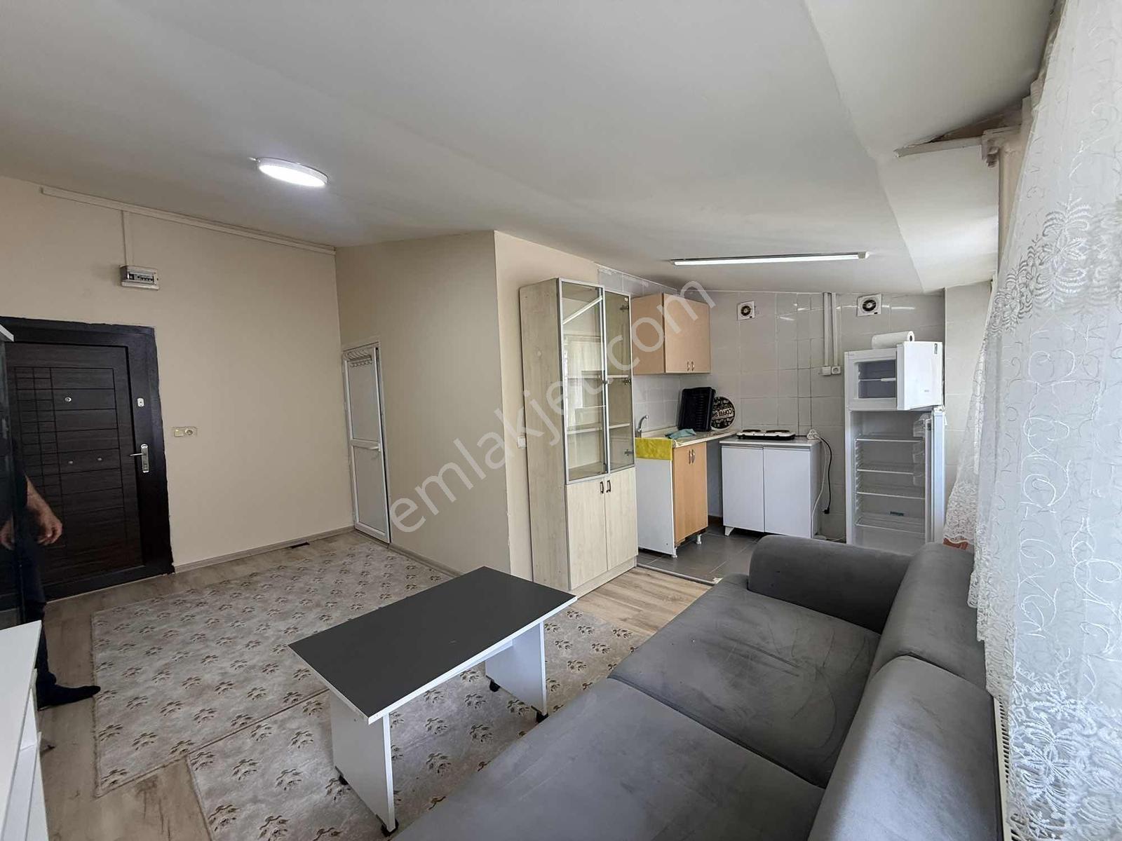 Eşyalı E5e Metroya Yürüme Ulaşımsüper 1+1 Merkezde - Görsel 10