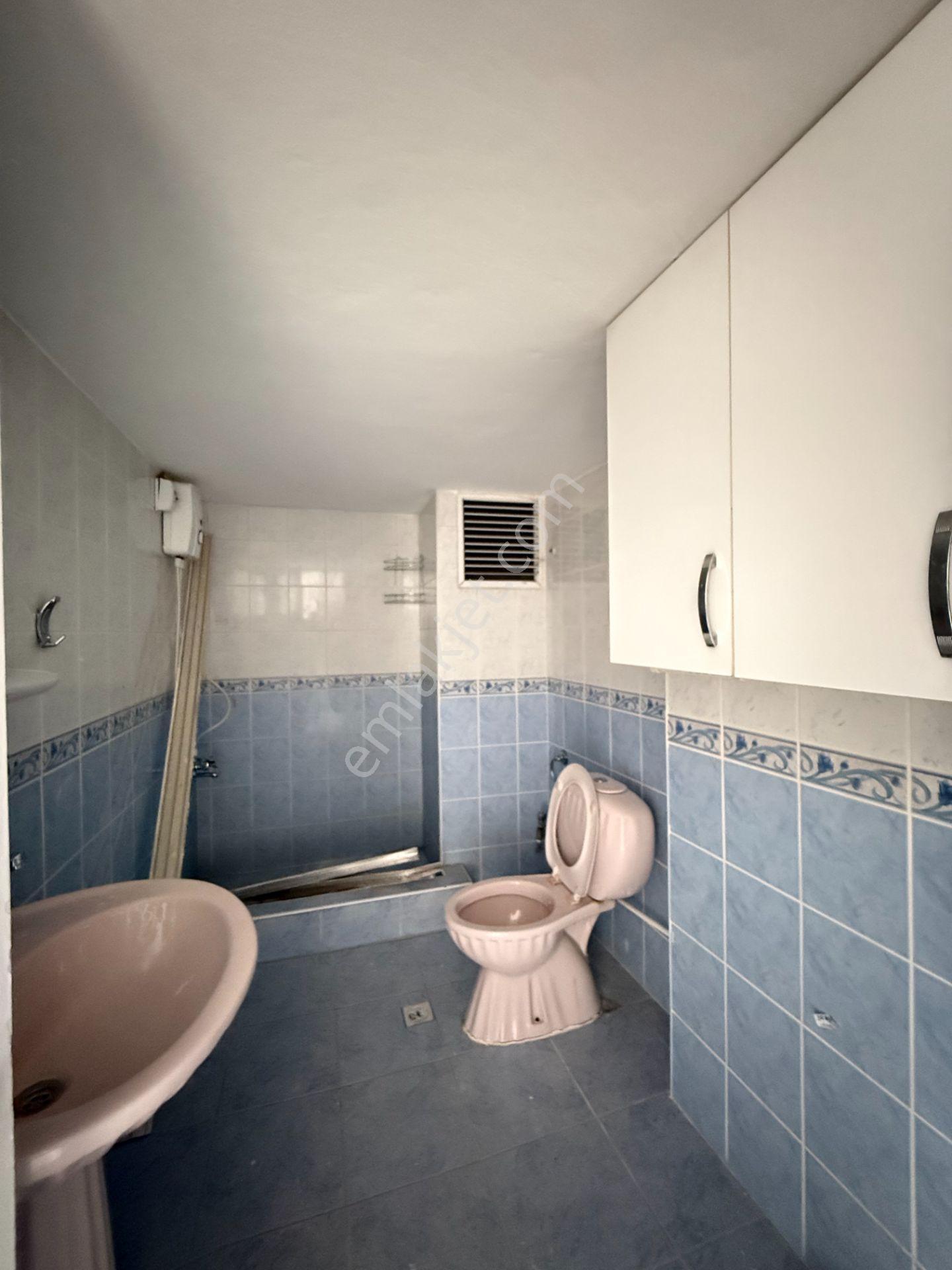Ordu Caddesinde 2+1 100 M2 Hasarsız - Bakımlı Kiralık Daire - Görsel 10