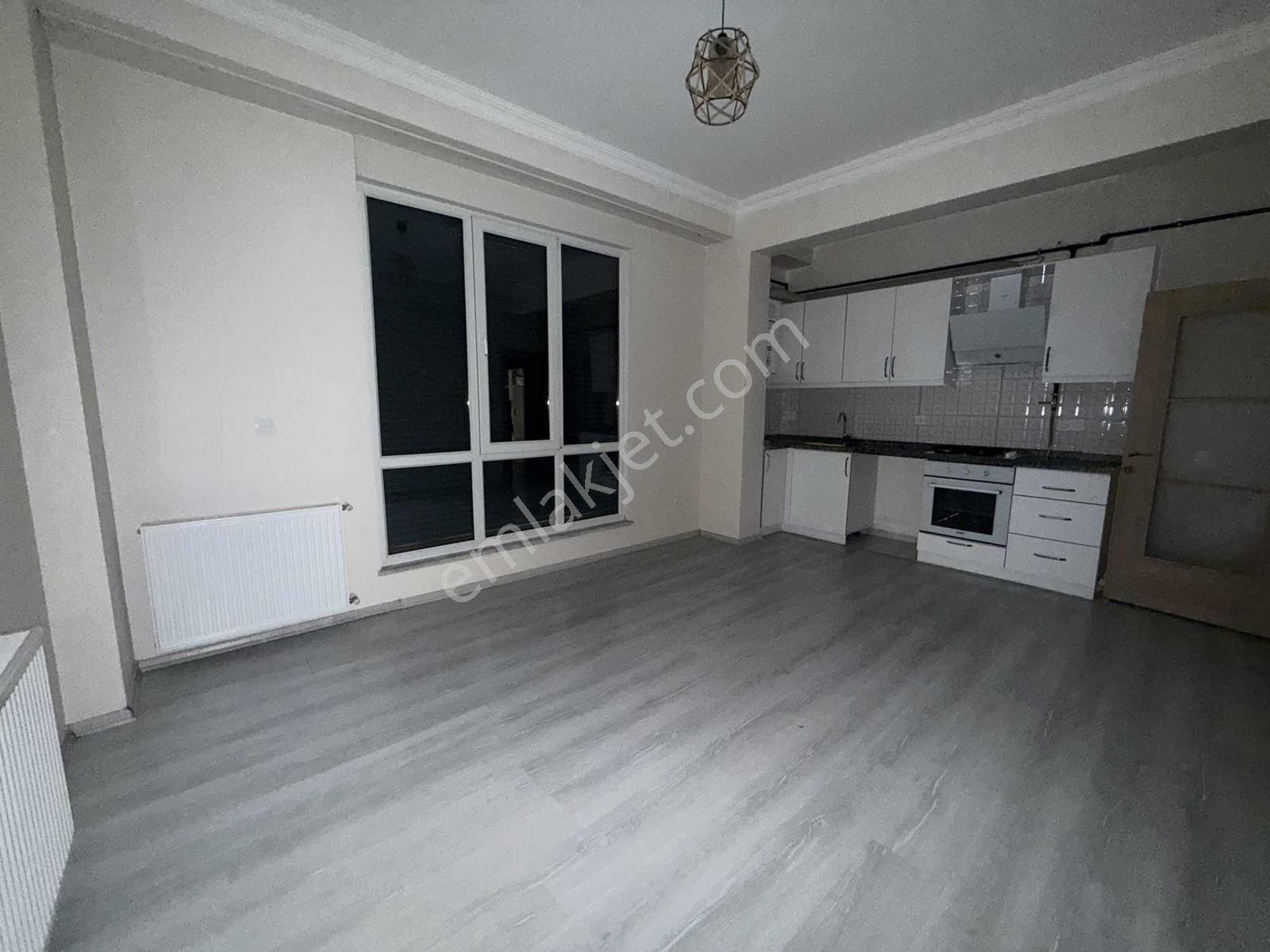Kelepir İskanlı Panjurlu Otoparklı Ankestreli E5 Metroya Yürüme - Görsel 16