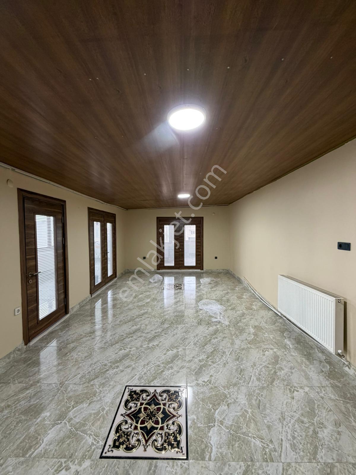 Beykent'te Metrobüse Komşu 300m2 Manzaralı Satılık 5+2 Dublex - Görsel 20